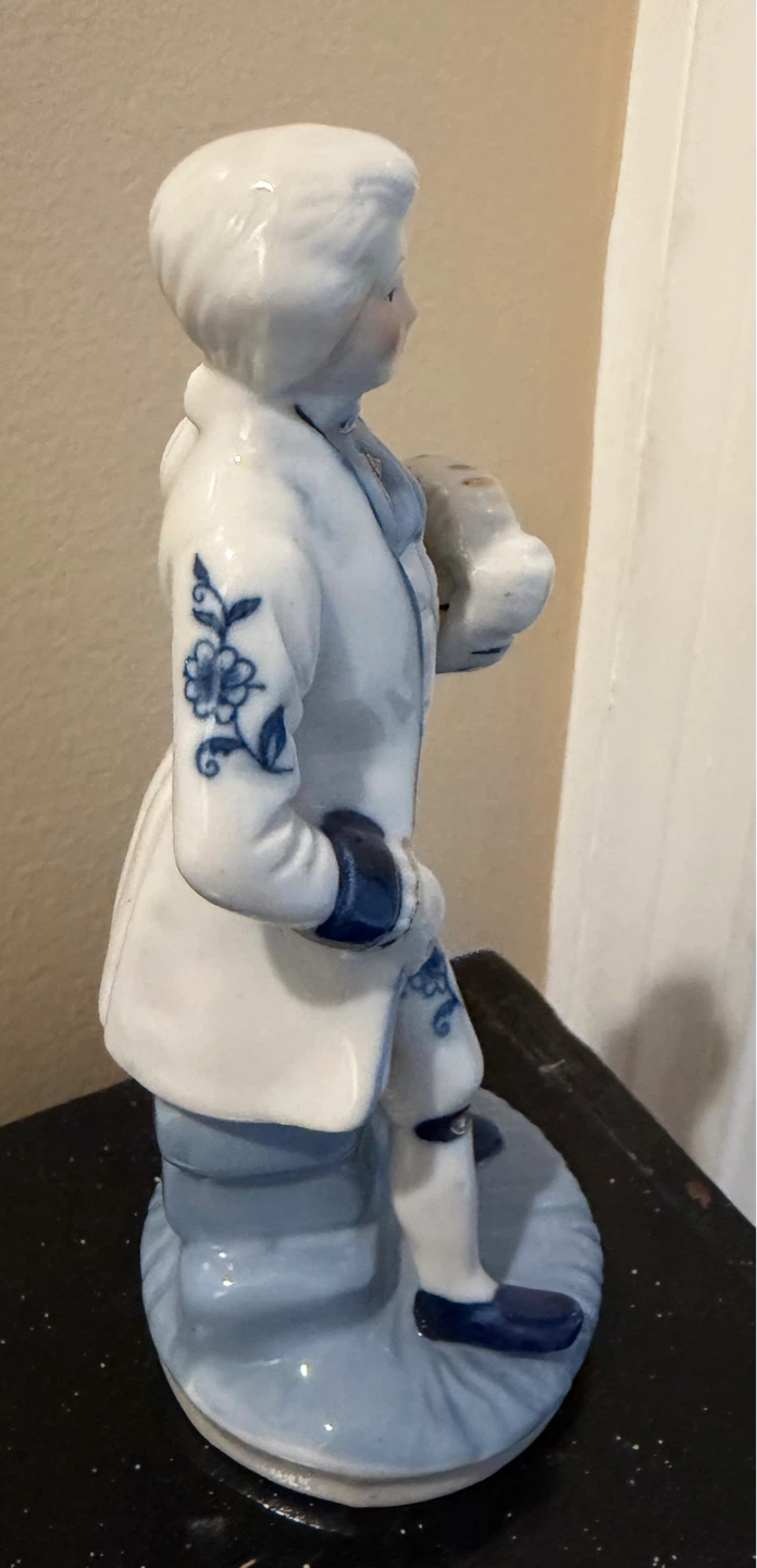 Porcelain Figurine - photo 3