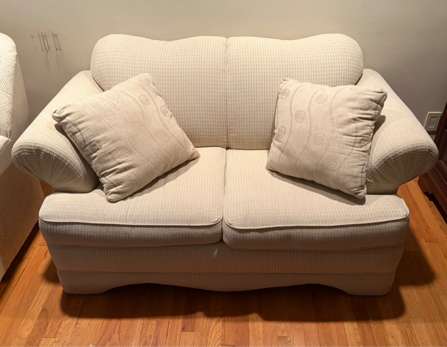 Cream Loveseat Sofa with Decorative Pillows