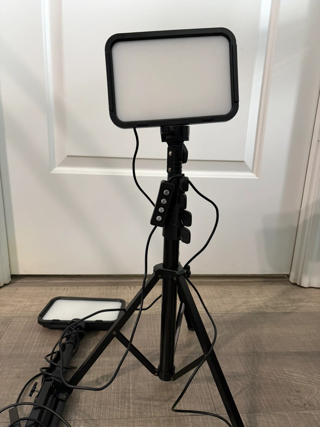 8" LED Video Light HW101 - photo 3