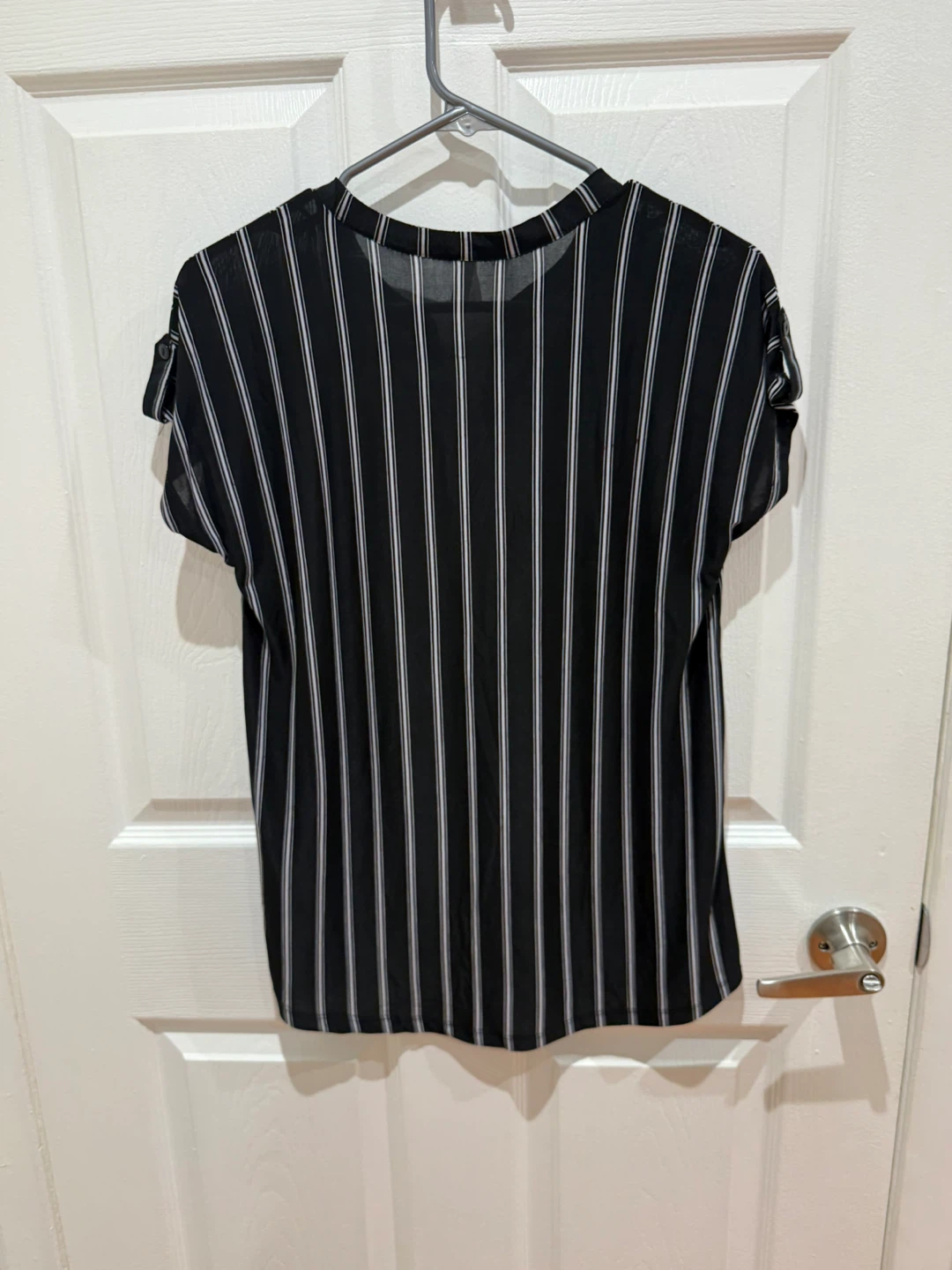 Black and white striped short sleeve top - photo 3