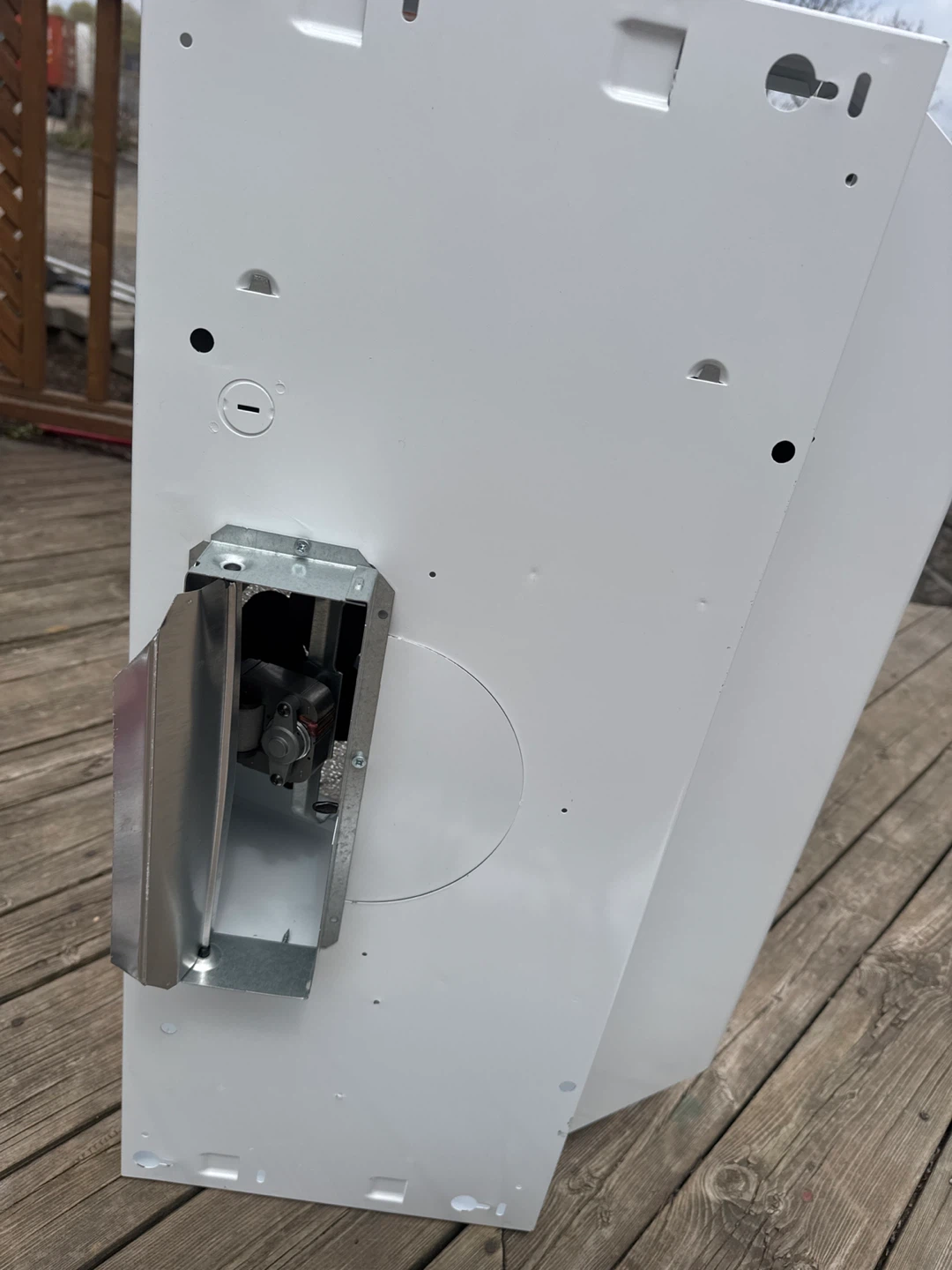 BROAN White Range Hood - photo 4