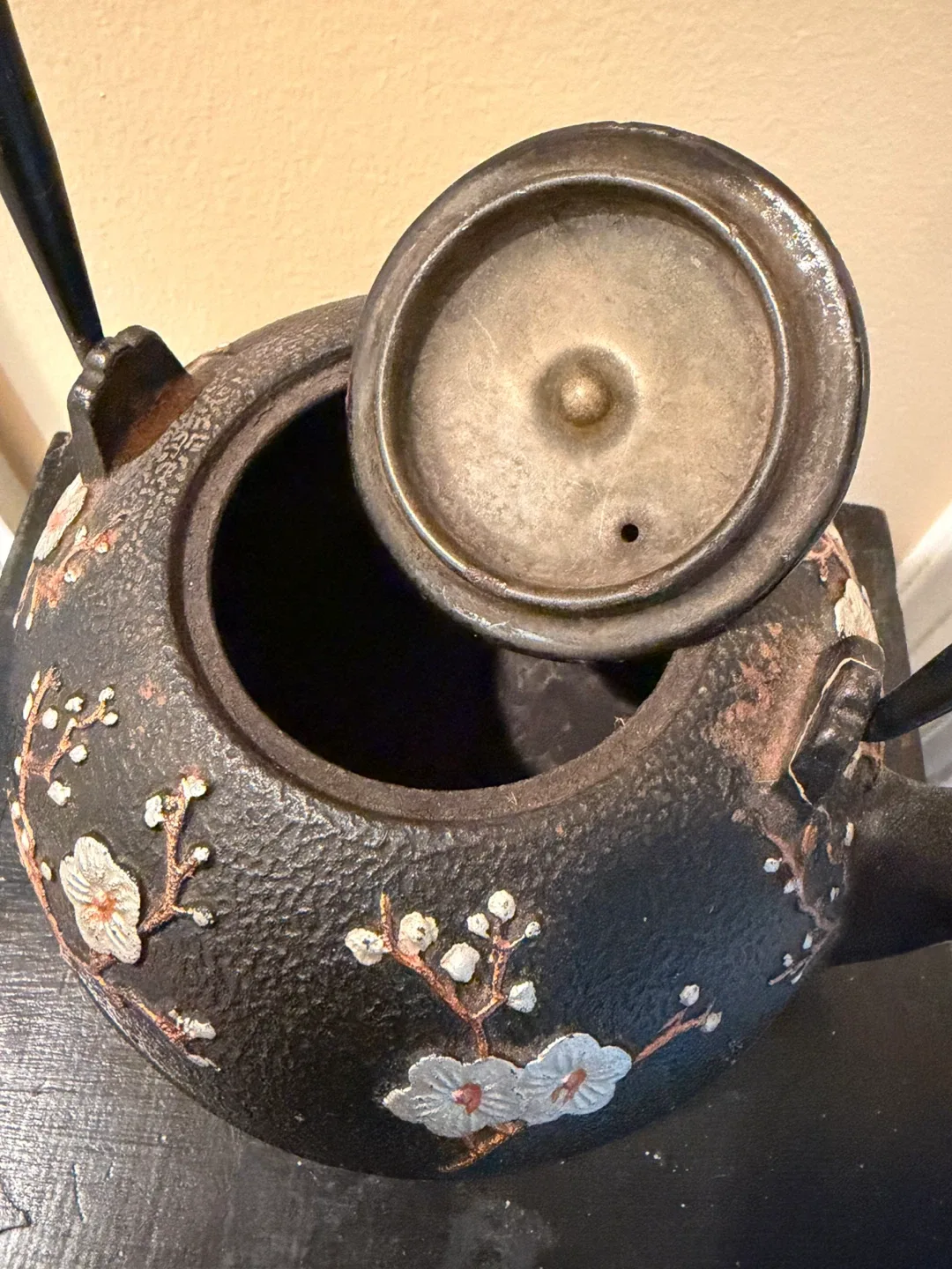 Cast Iron Teapot with Cherry Blossom Design - photo 2