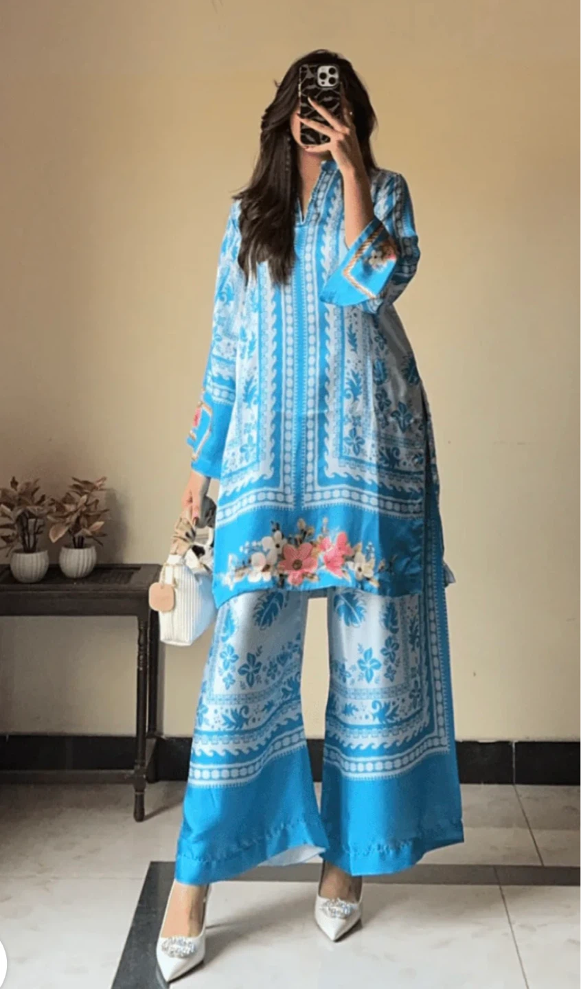 Blue and White Floral Print 2-Piece Outfit