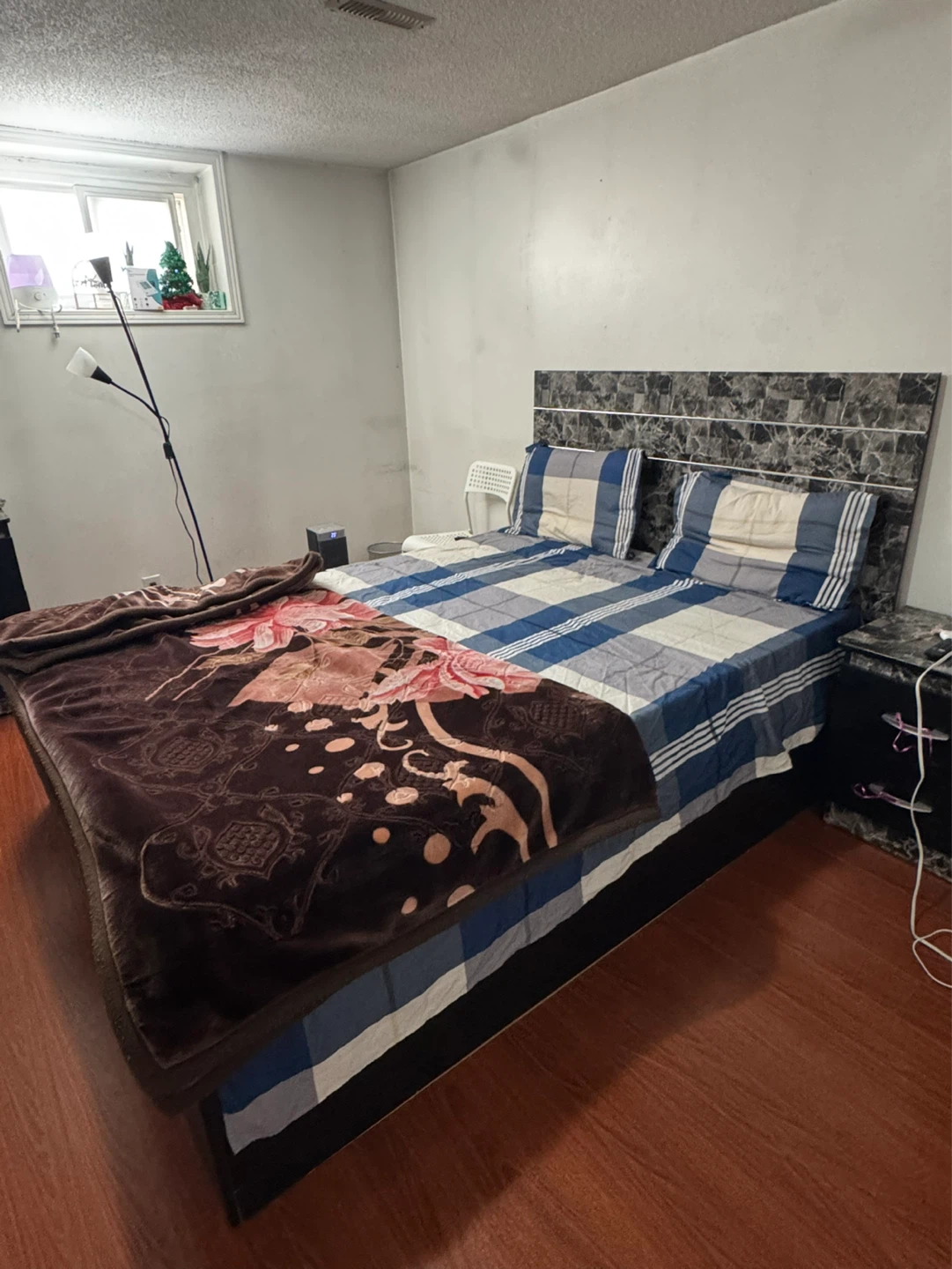 Queen Bed Frame with Drawers, night stand and mattress - photo 3