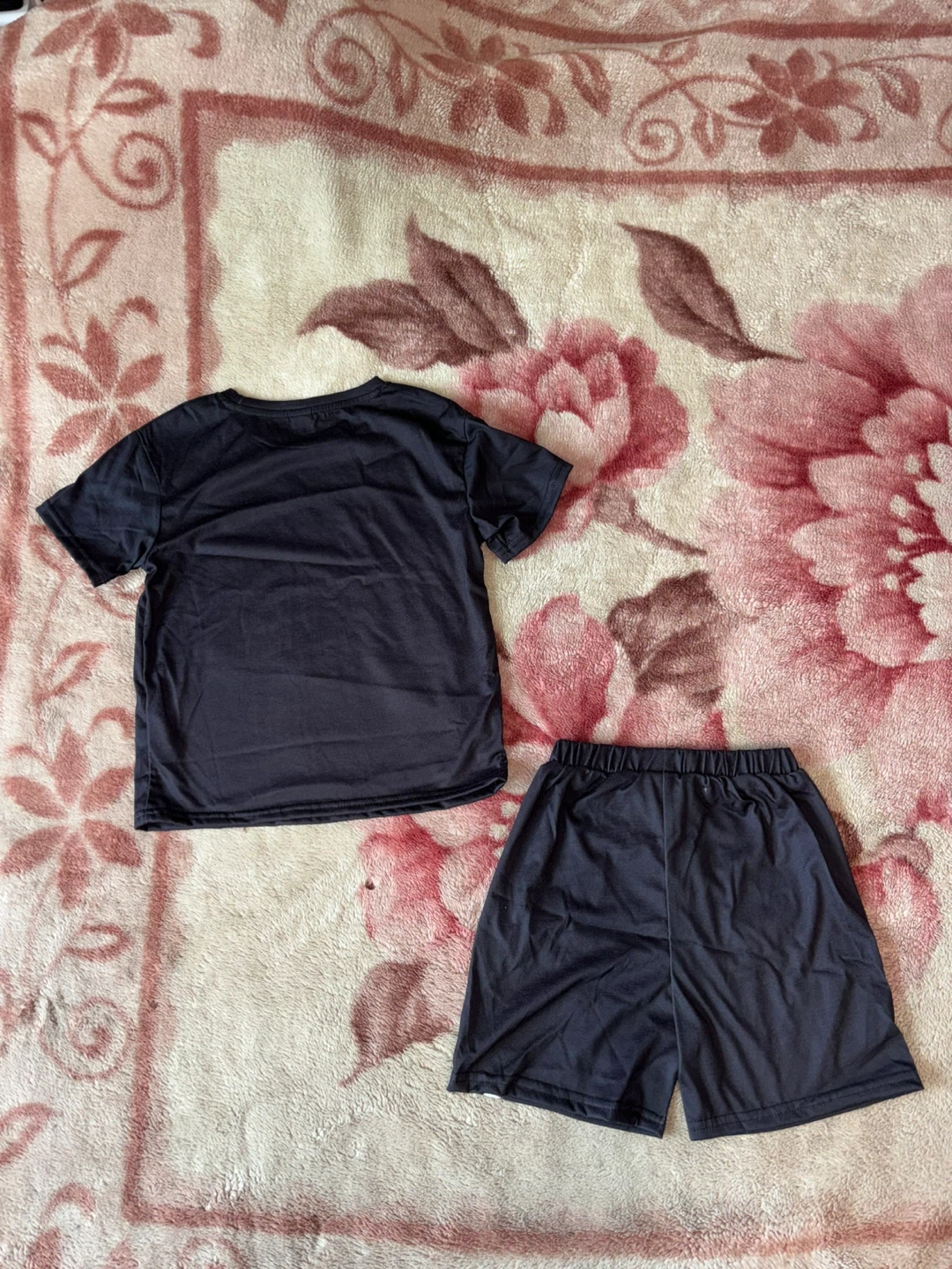 Kids T-Shirt and Shorts Set Size 5Y - photo 2