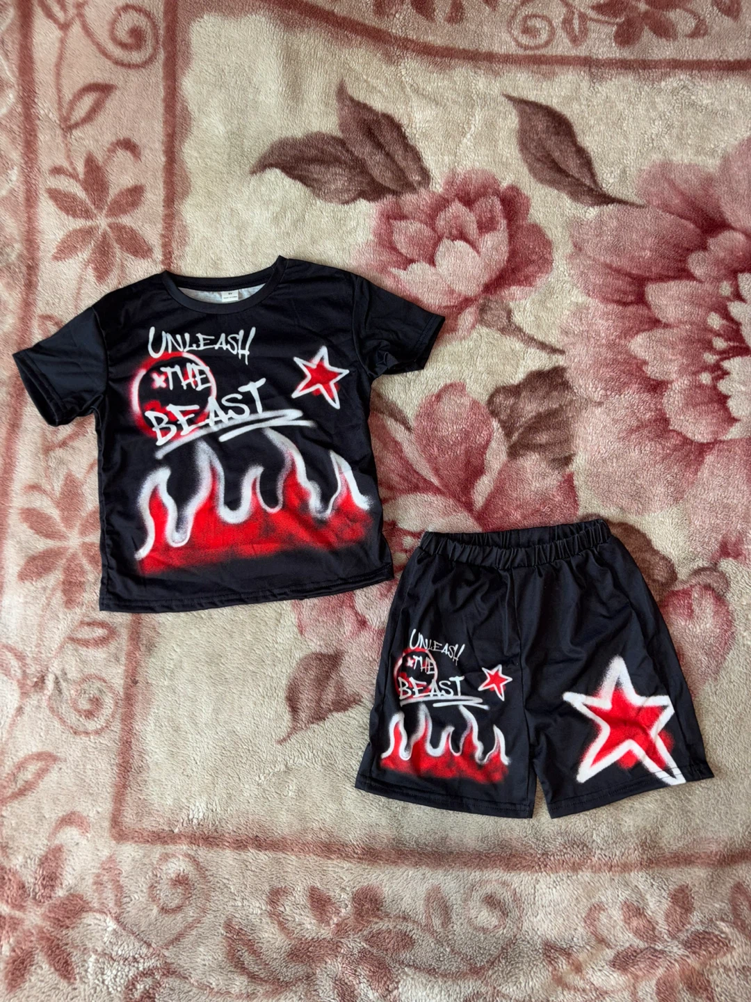 Kids T-Shirt and Shorts Set Size 5Y