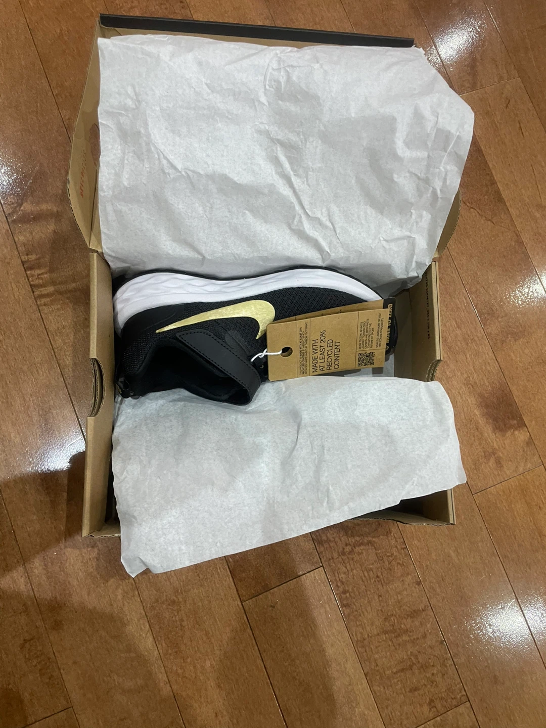 Nike Revolution 6 NN (PSV) Black/Metallic Gold Shoes - photo 2