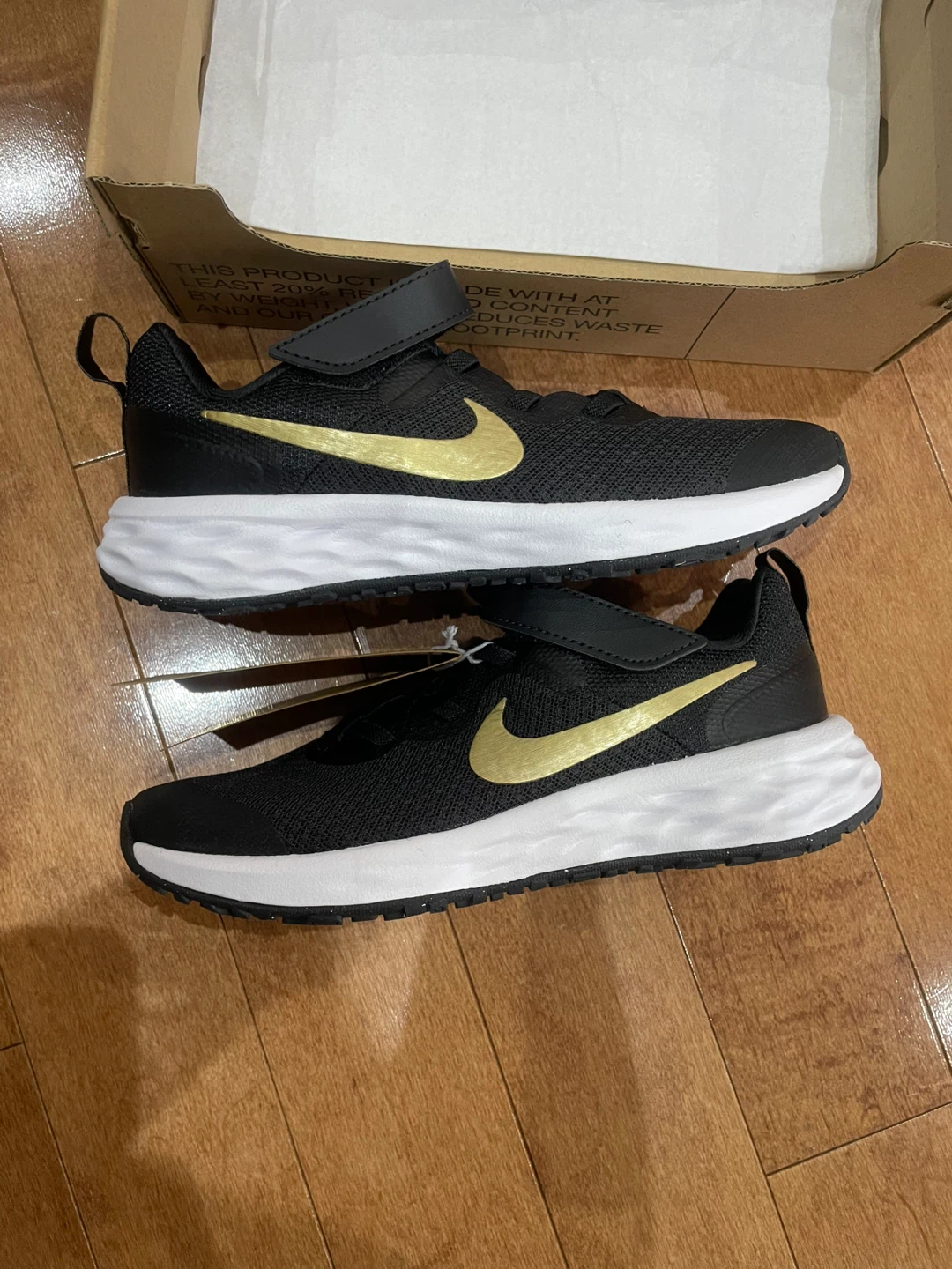 Nike Revolution 6 NN (PSV) Black/Metallic Gold Shoes
