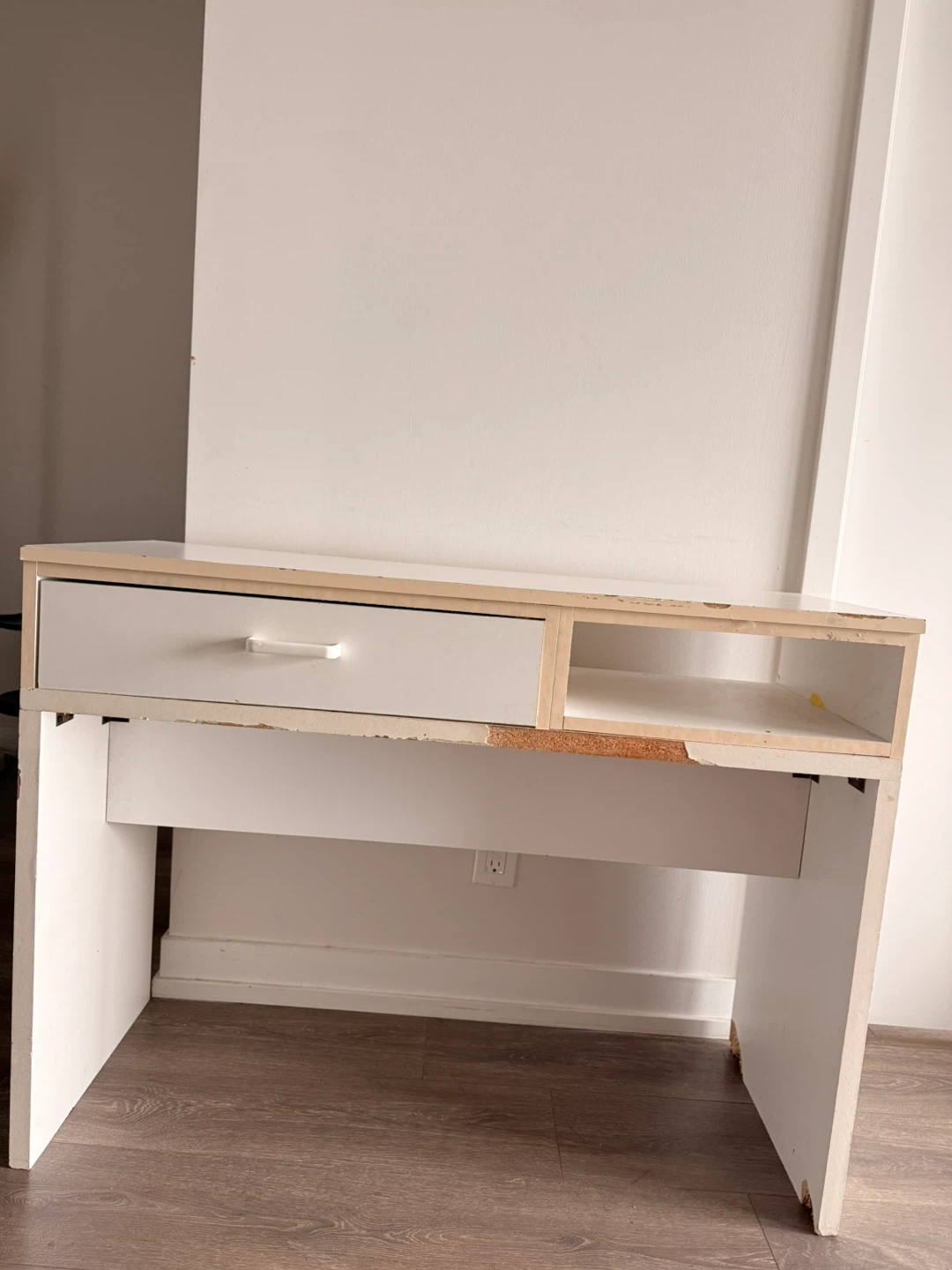 White Desk with Drawer - photo 2