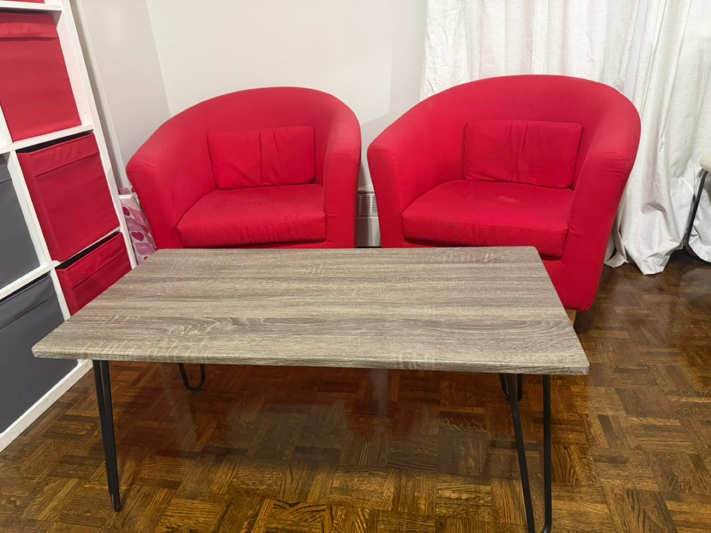 Grey Wood Grain Coffee Table with Black Legs - photo 3