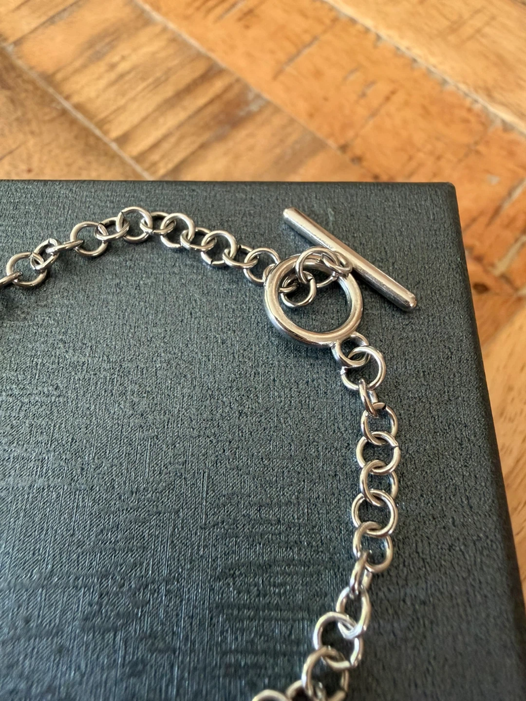 Silver-Tone Heart Charm Toggle Bracelet - photo 3