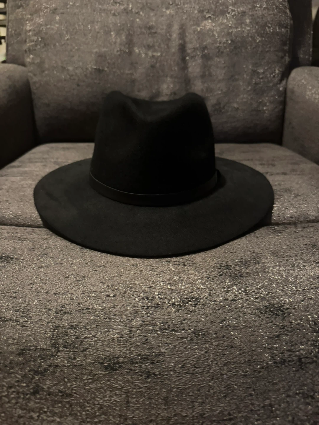 Black Felt Fedora Hat - M/L