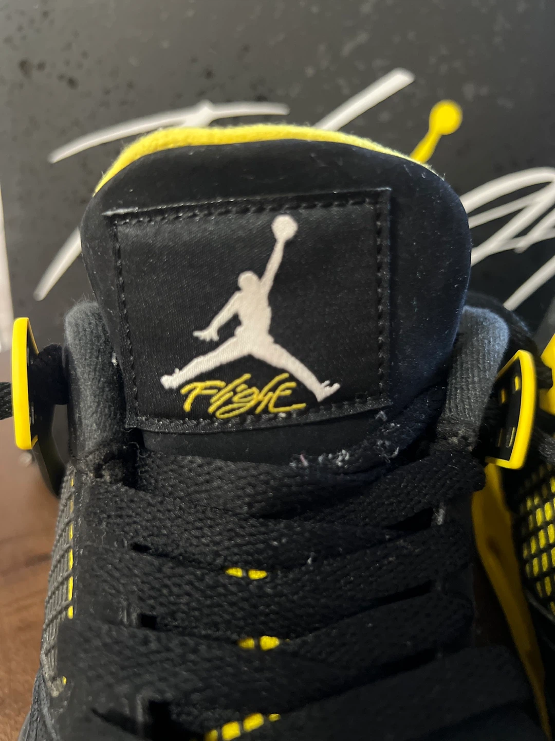 Jordan 4 'Lightning' Sneakers - Size 6Y - photo 2
