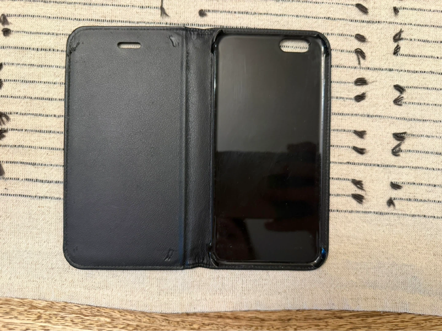 Montblanc Black Leather Flip Case for iPhone 6/6s - photo 2