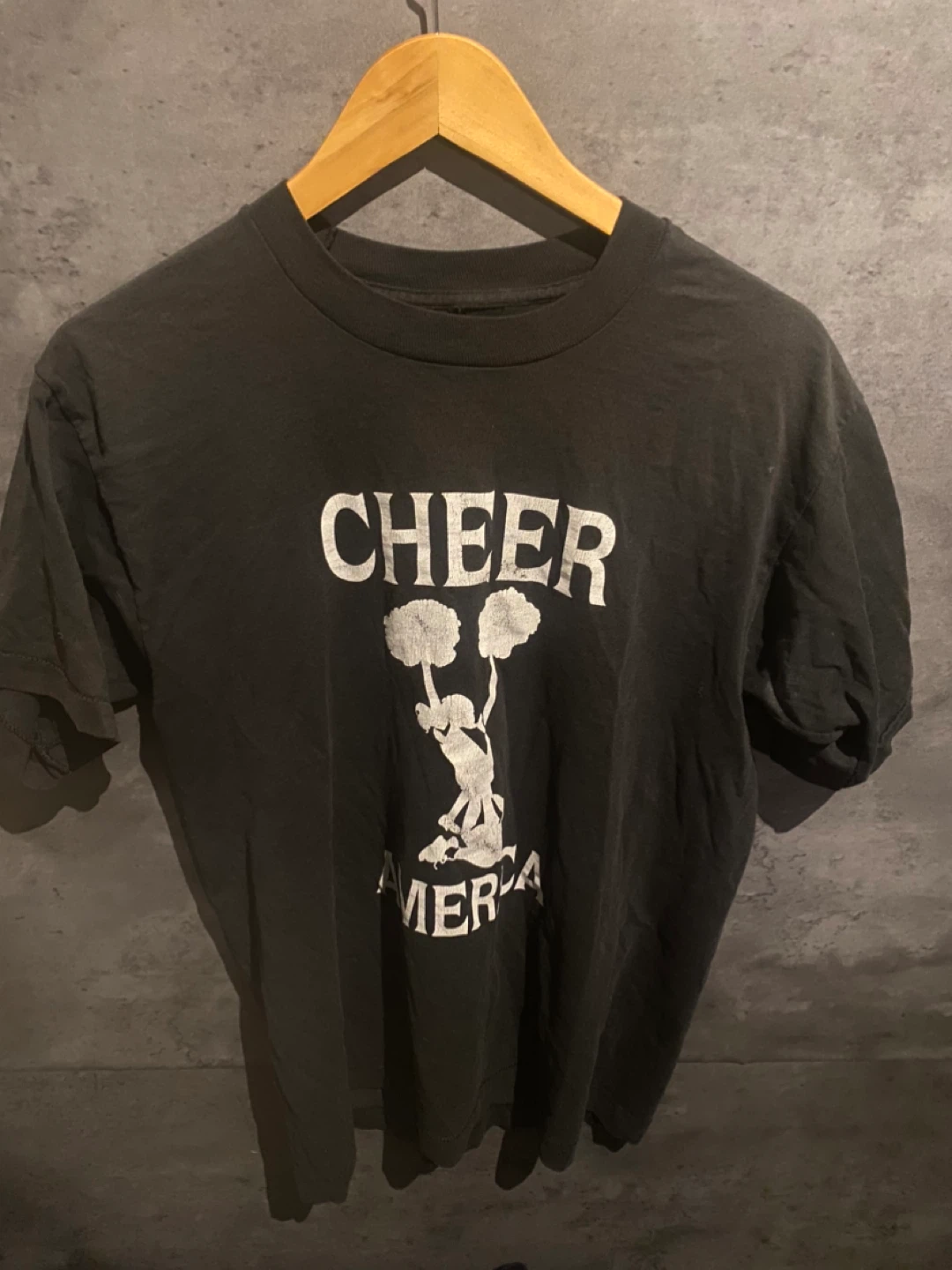 Cheer America Vintage T-Shirt - photo 2