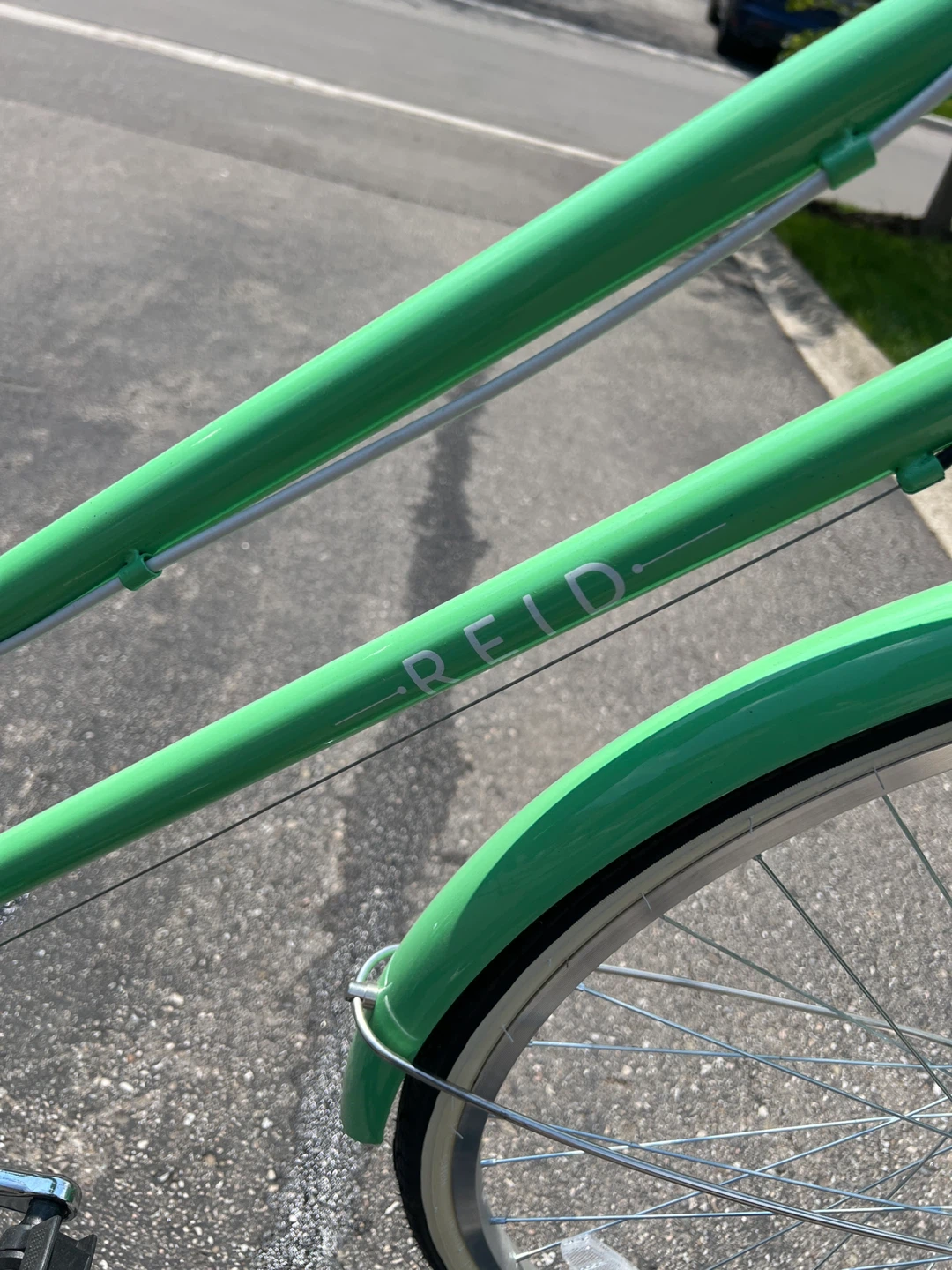 REID Women's Cruiser Bicycle - photo 2