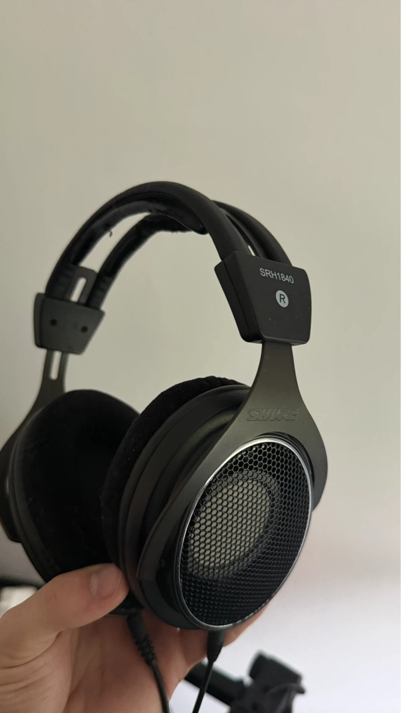 Shure SRH1840 Professional Open-Back Headphones - photo 2