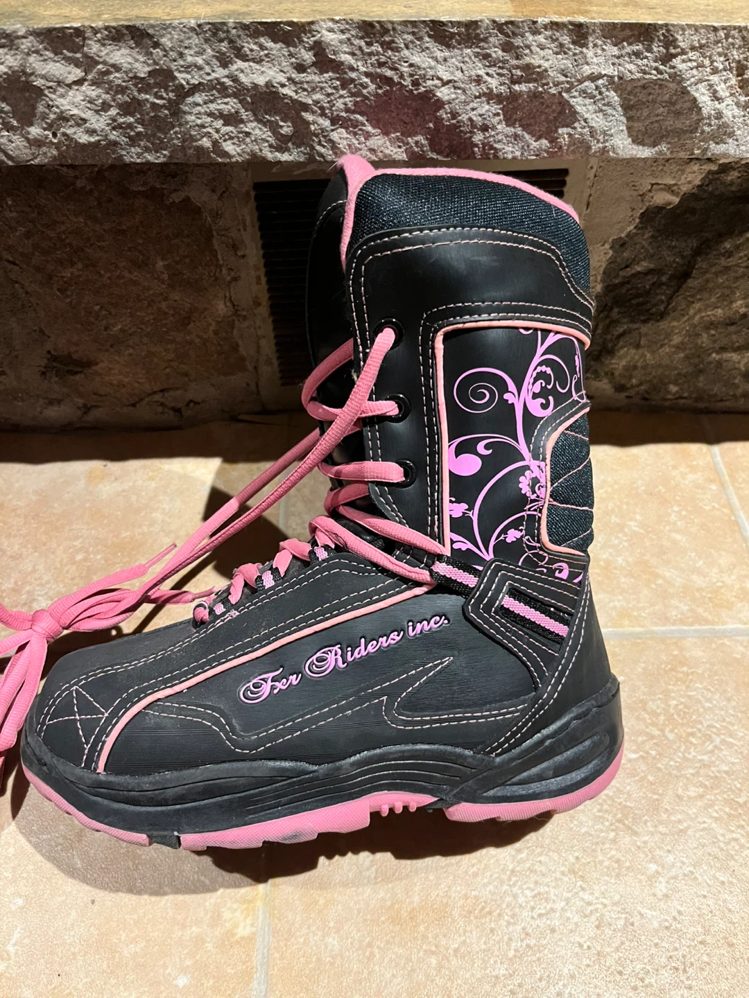 TEAM Snowmobile Boots - Black/Pink - US Women's 7 / EUR 38 - photo 3