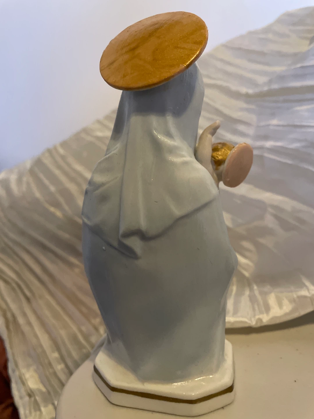 Ceramic Figurine of Madonna and Child - photo 2