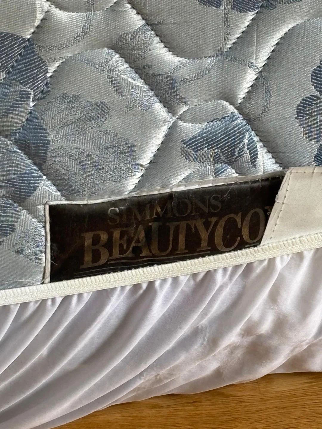FREE-Simmons Beautyrest Mattress sofa- Need Gone ASAP - photo 2