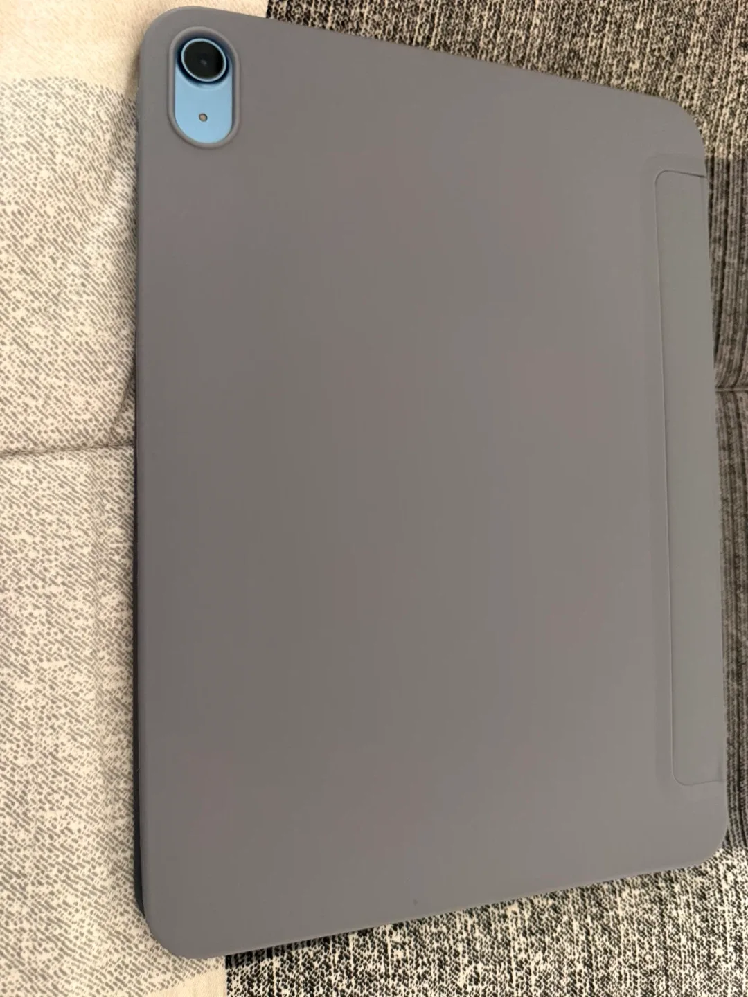 Apple iPad (10th Gen) with Folio. 64 Gb - photo 4