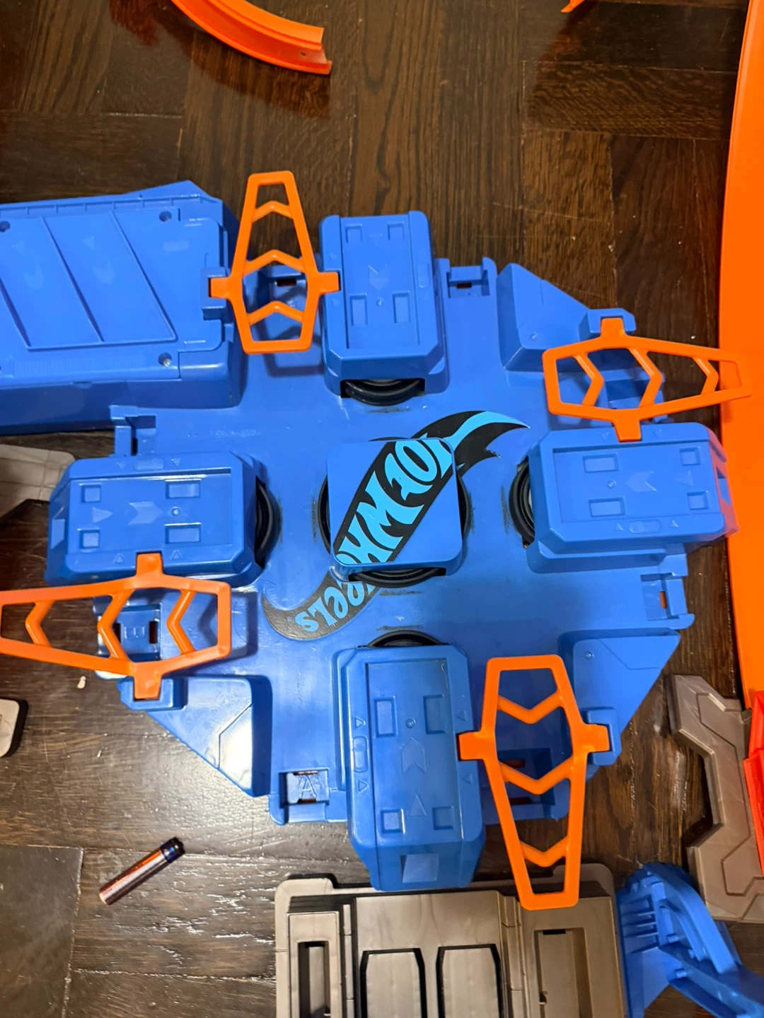Hot Wheels Launchers and Tracks Builder Sets