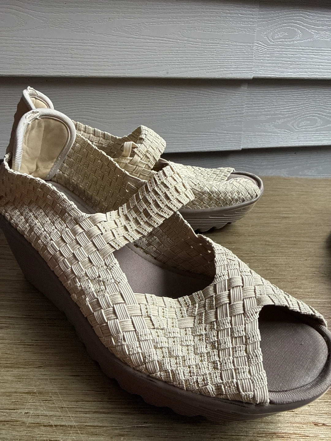 Skechers Women's Tan Woven Wedge Sandals Size 8.5 - photo 5