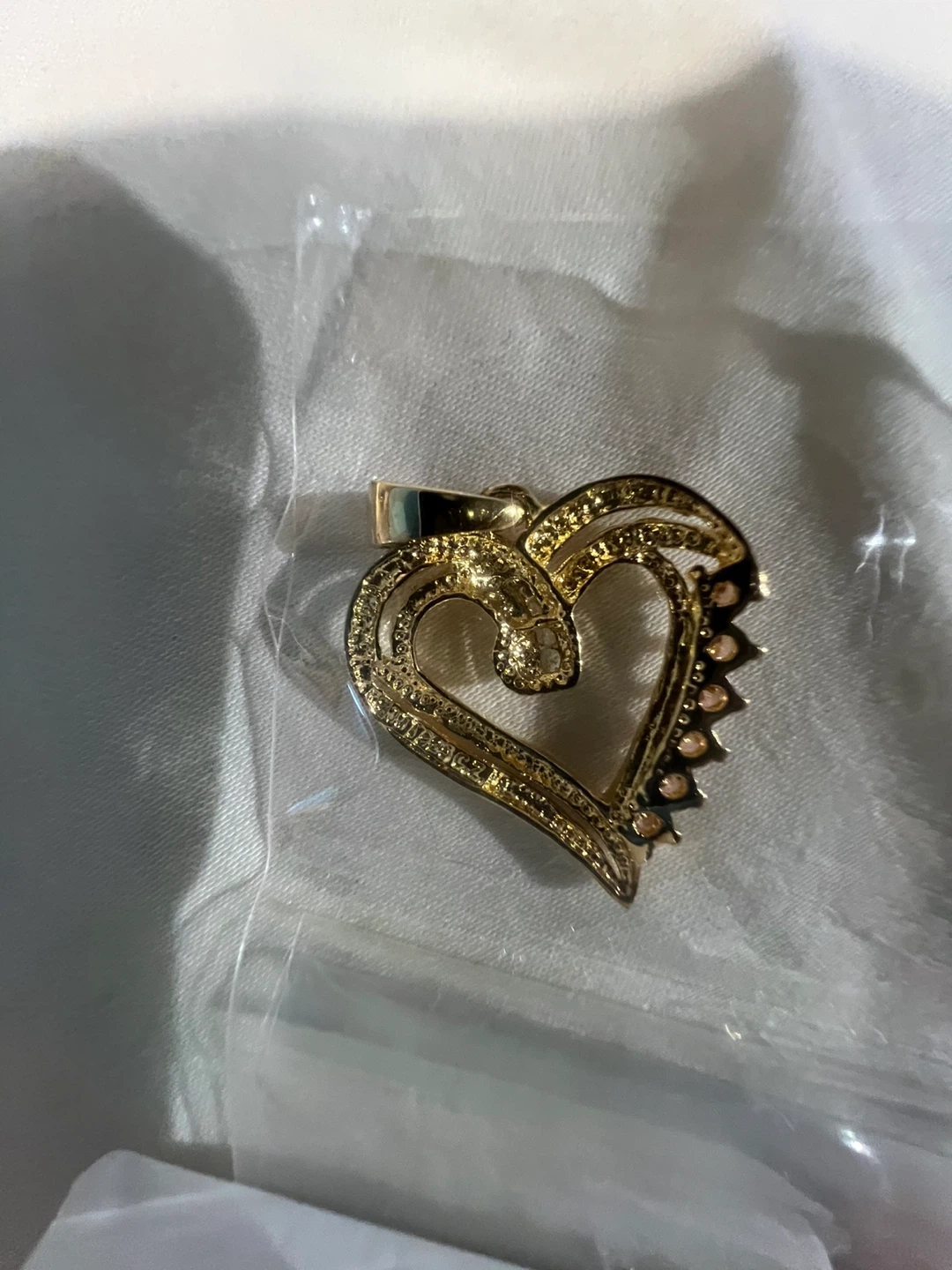 Heart Pendant with Pink Stones - photo 4
