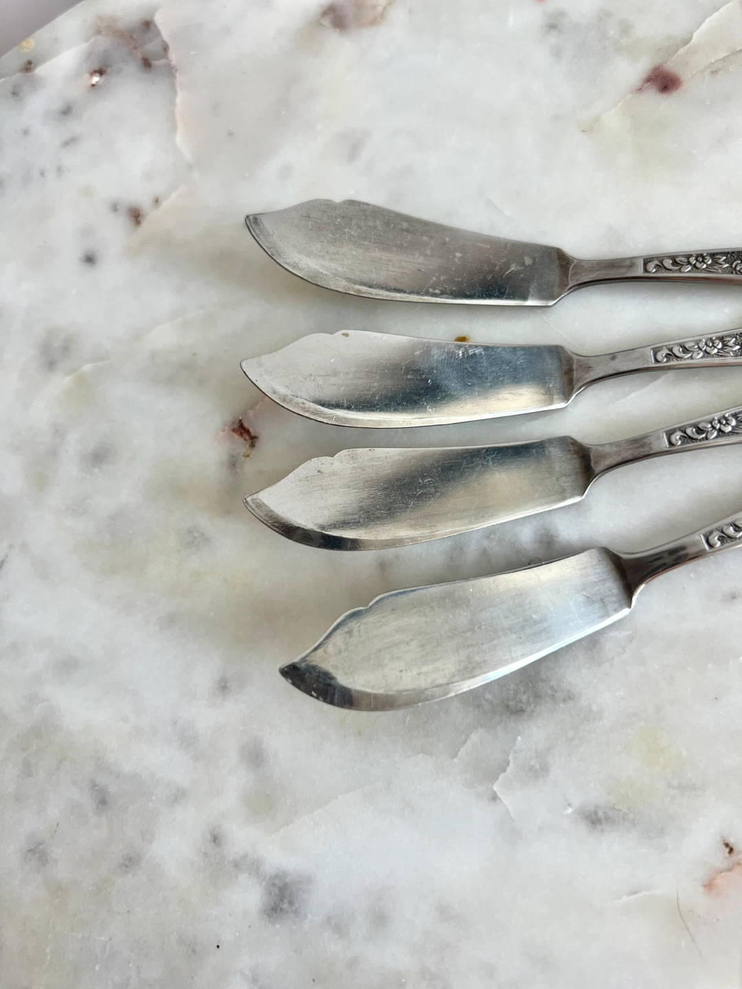 Set of 4 Stainless Steel Butter Knives/Fish Knives - photo 4