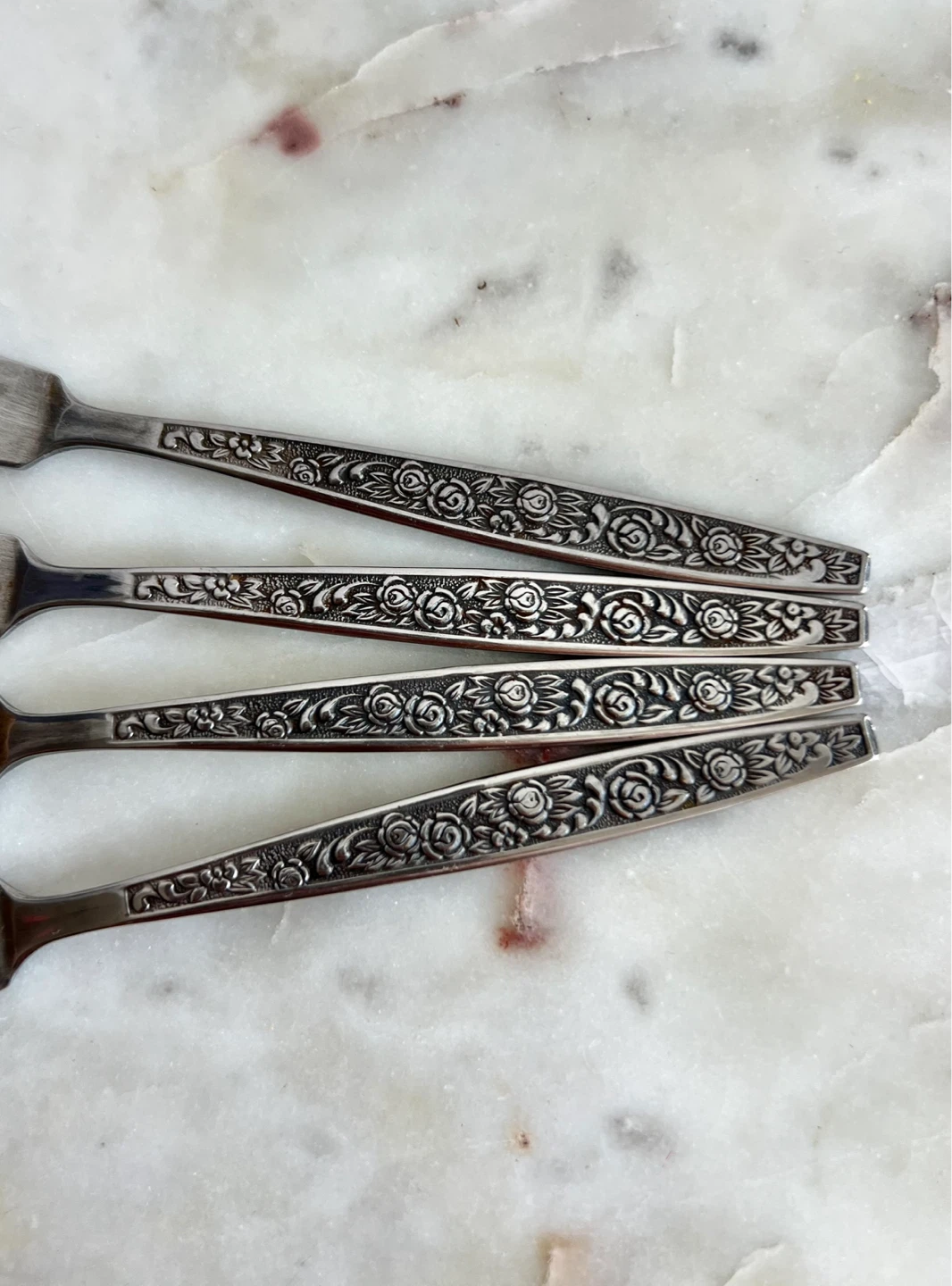 Set of 4 Stainless Steel Butter Knives/Fish Knives - photo 3