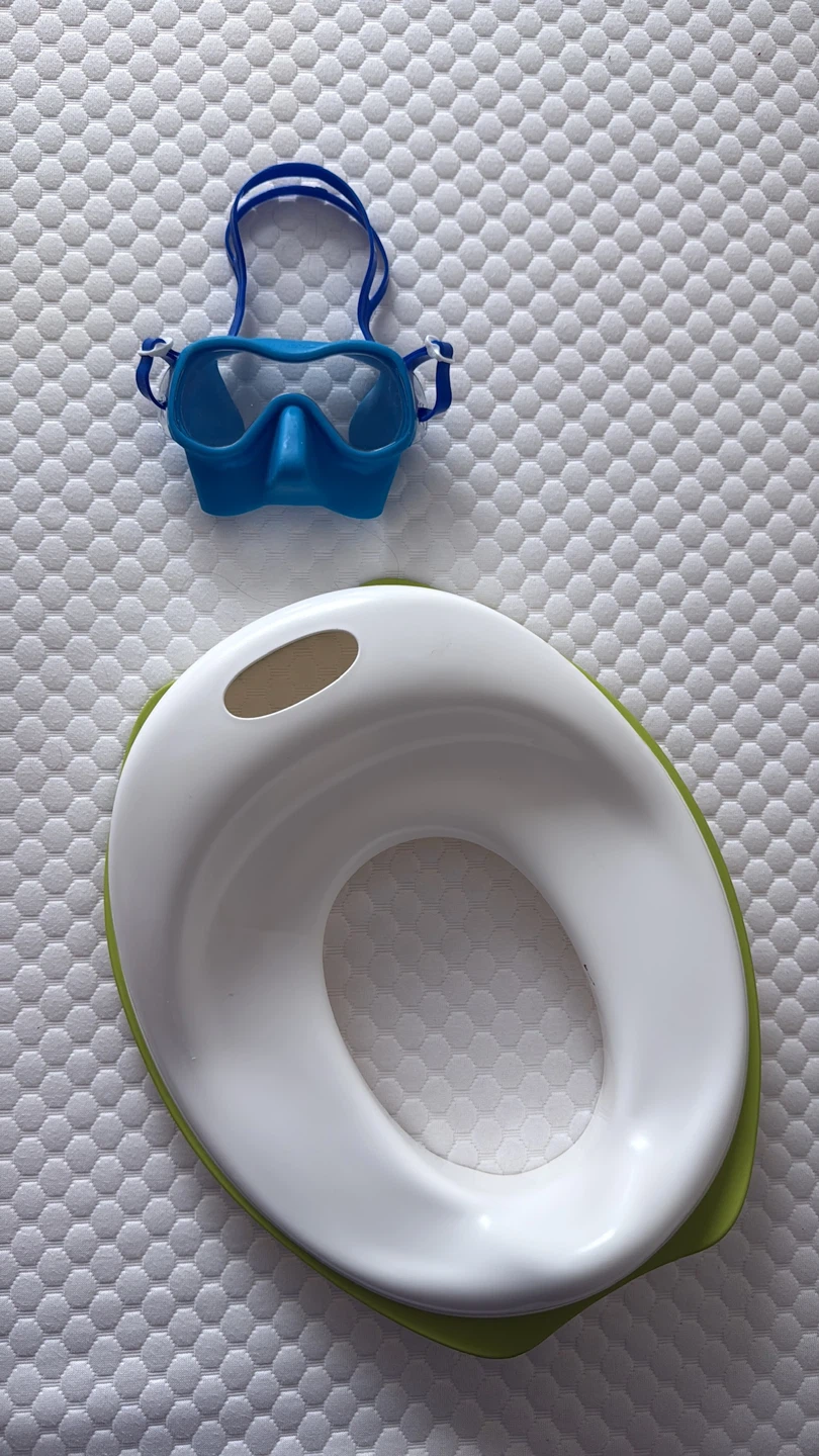 Blue Kids Snorkel Mask and Potty Seat Set