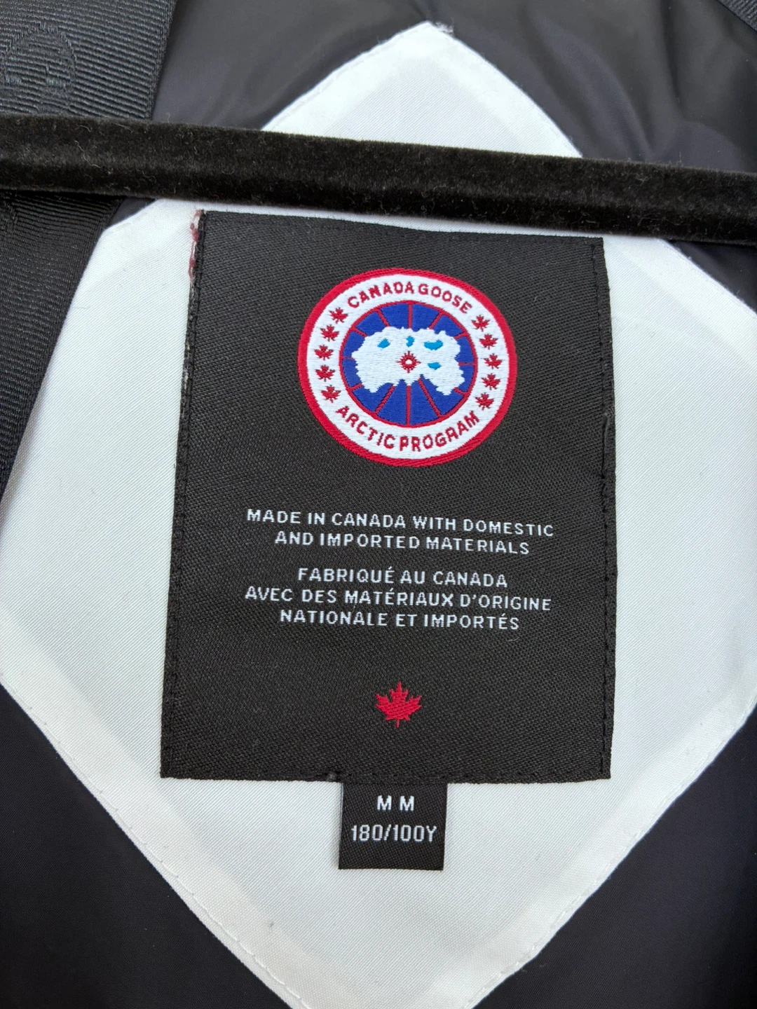 Canada Goose White Parka Jacket - photo 3