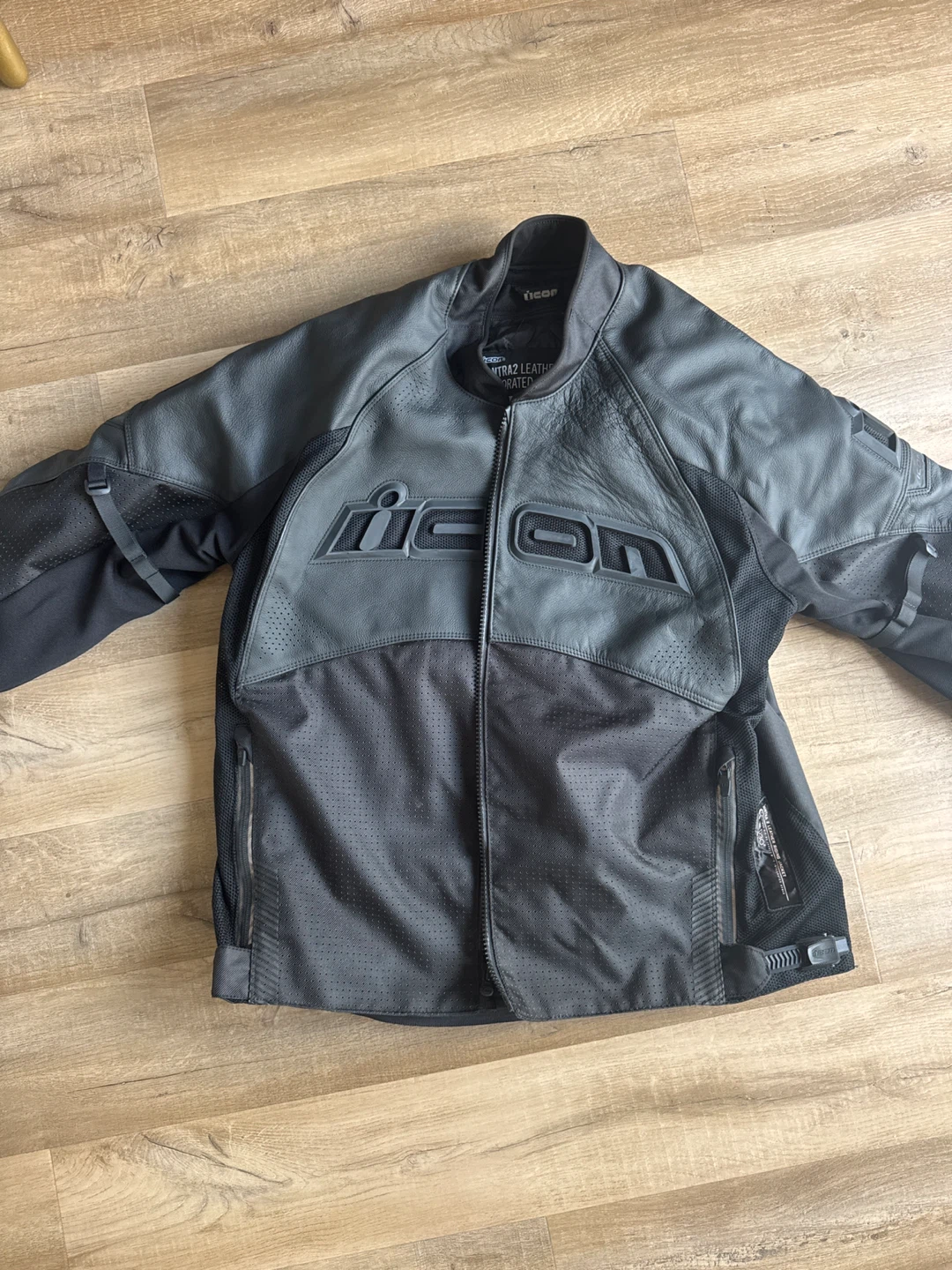 ICON Contra 2 Leather Perforated Riding Jacket XL