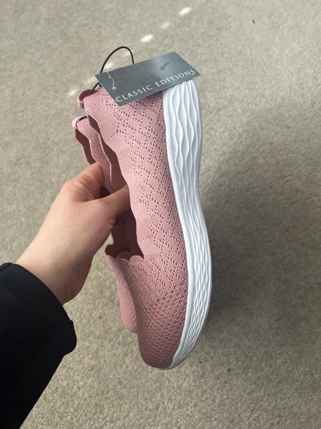 BNWT Women's Knit Slip-On Shoes - size 7 - photo 2
