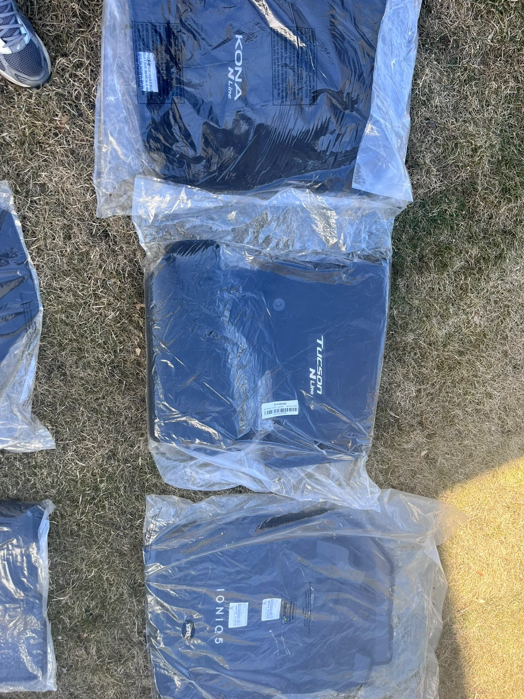 Hyundai Genuine Parts Car Mat Set - photo 2