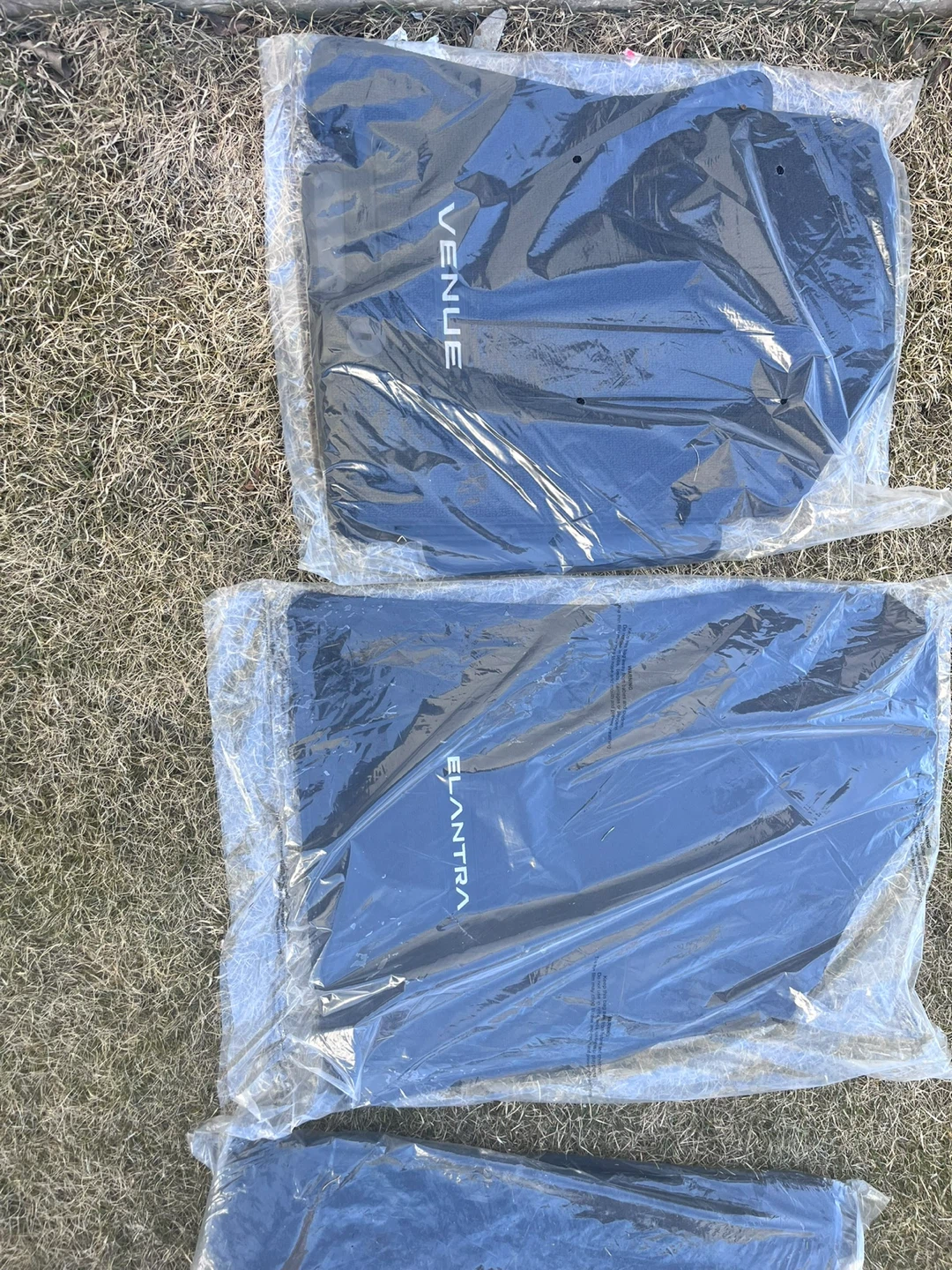 Hyundai Genuine Parts Car Mat Set