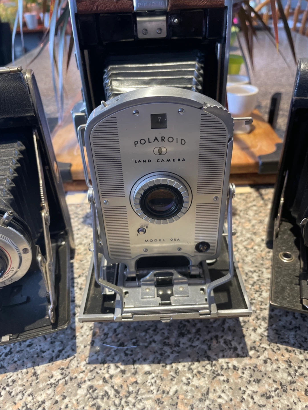 Collection of Vintage Cameras and Light Meters - photo 3