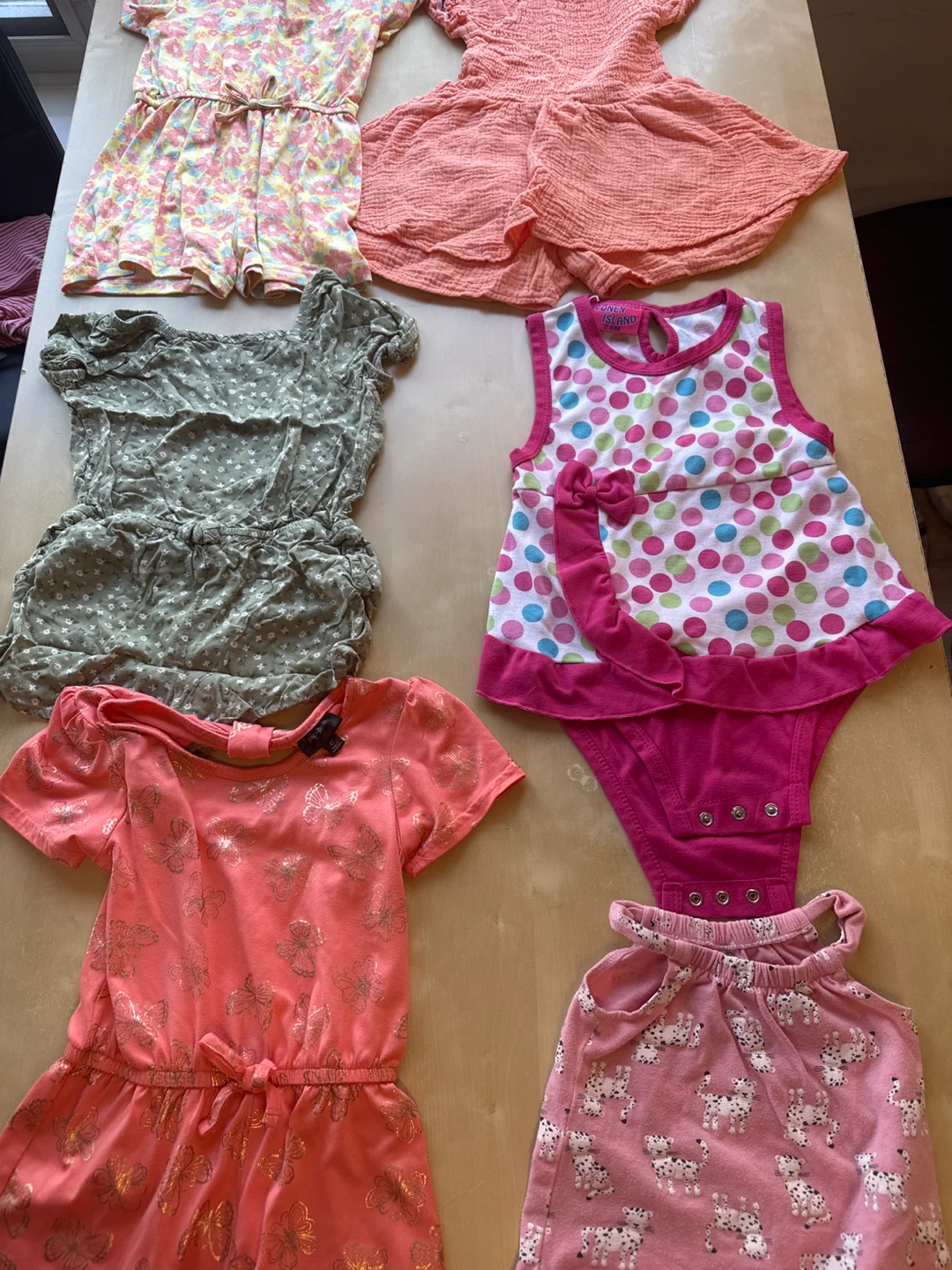 Girls' Summer Clothes Bundle (a dollar each)