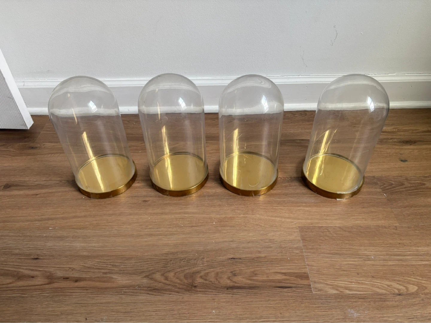 Set of 4 Clear Glass Dome Cloches with Gold Bases - photo 2