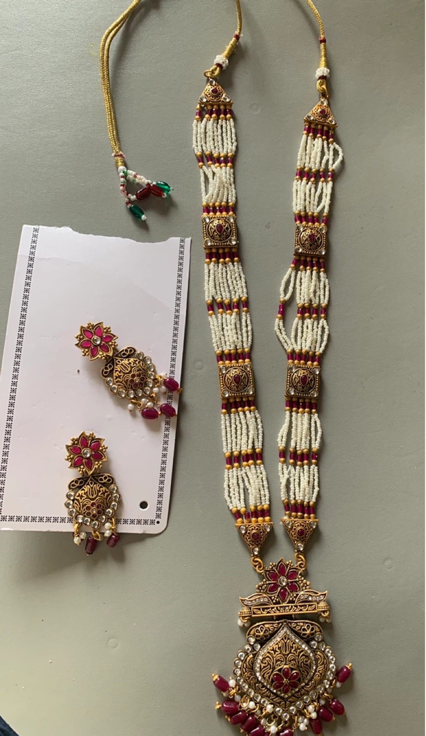 Indian Necklace and Earrings Set - photo 3