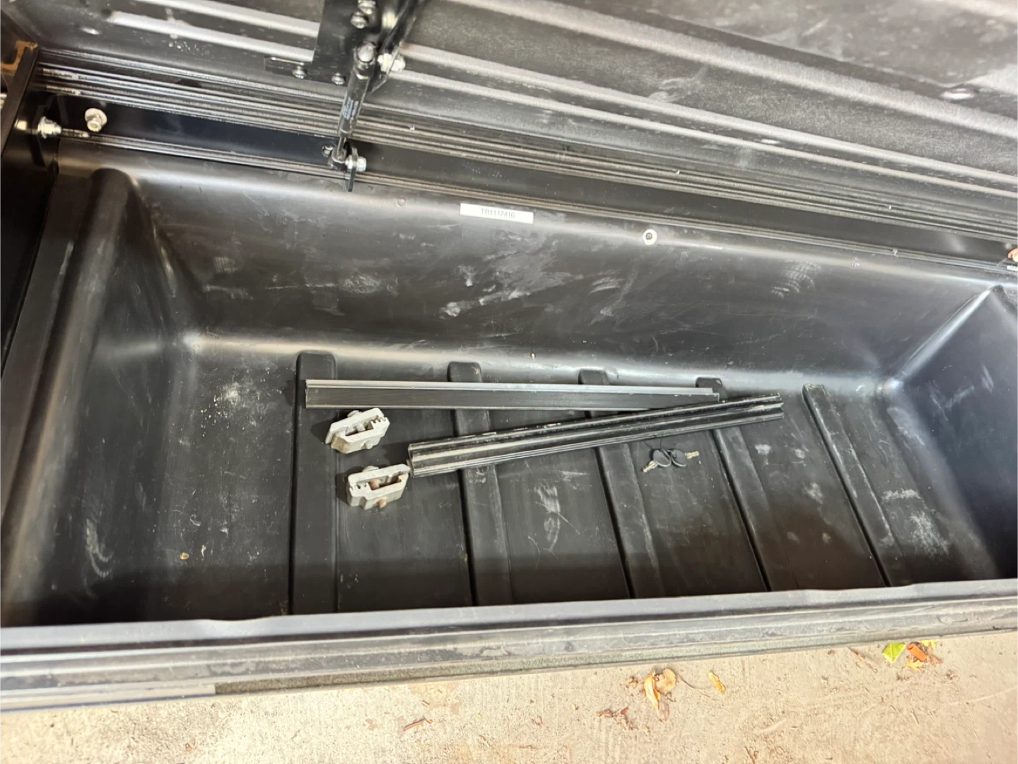 Black Cargo Roof Box Carrier - photo 5