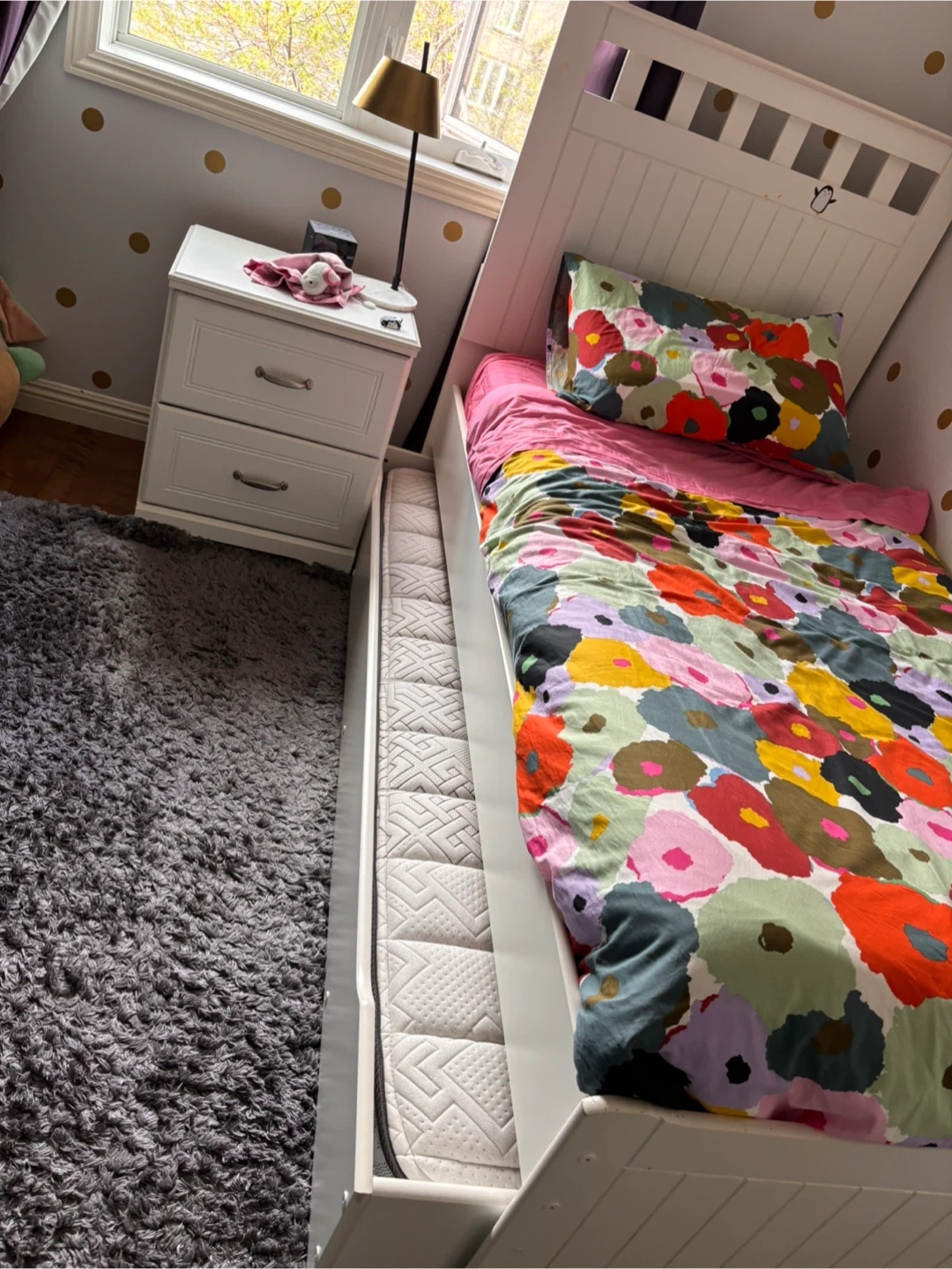 White Twin Bed Frame with Trundle