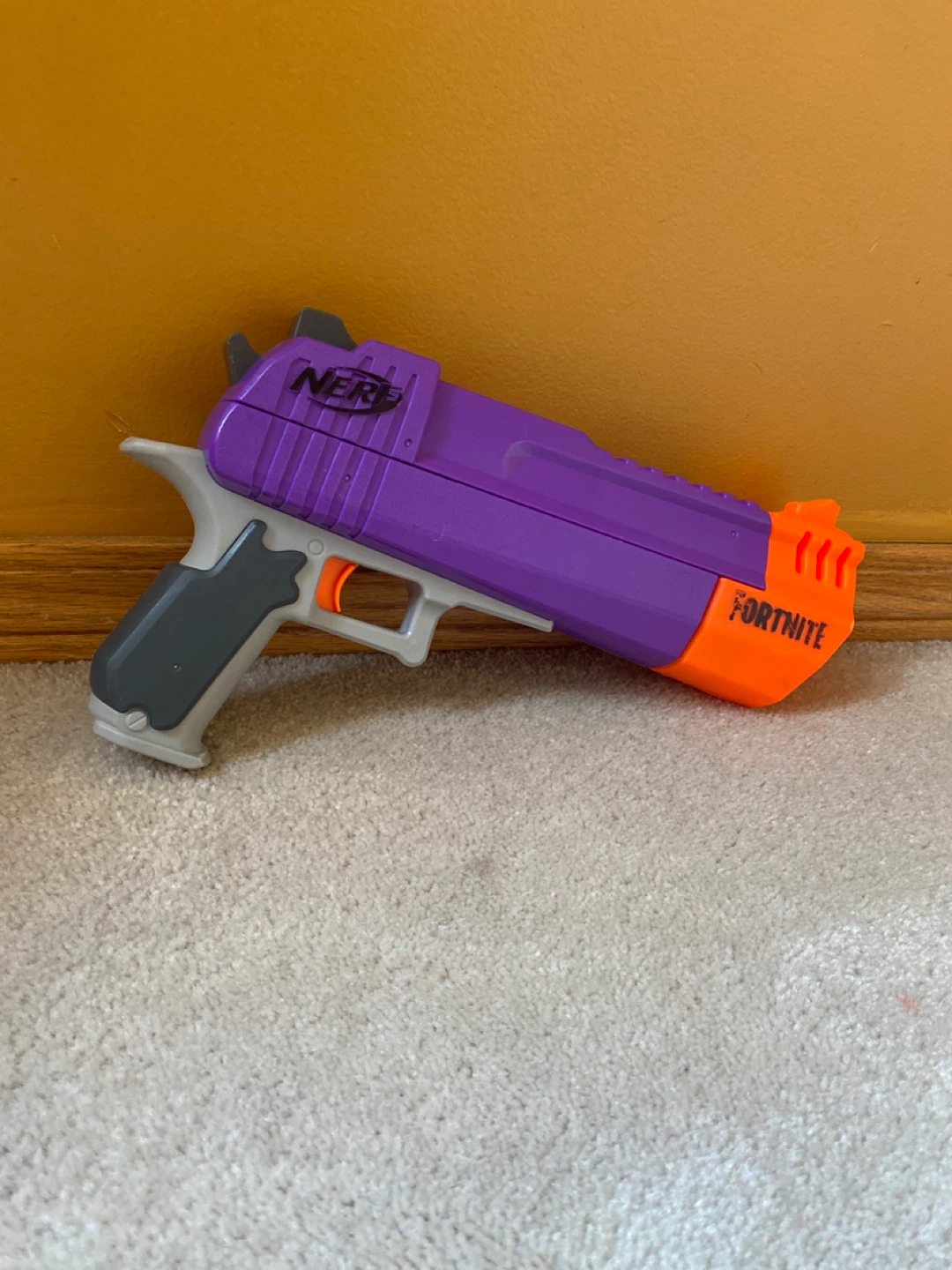 Nerf Fortnite hand cannon Blaster