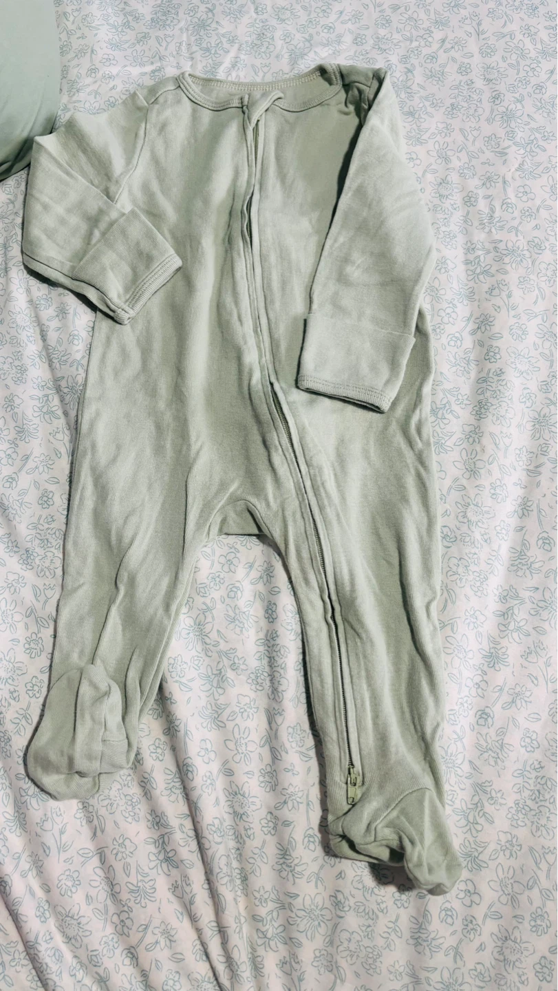 Carter's Baby Bodysuit Footie Pajamas Lot - photo 5