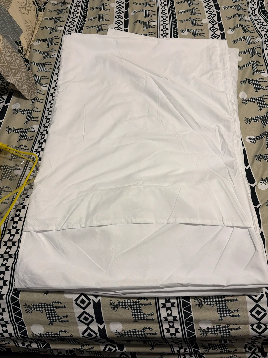 LEISUREWEEK Standard 20x30 inches Pillowcase - White Microfiber - photo 2