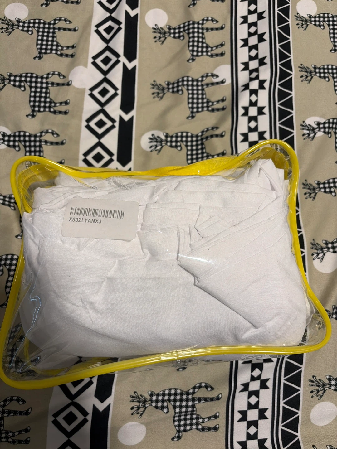 LEISUREWEEK Standard 20x30 inches Pillowcase - White Microfiber - photo 3