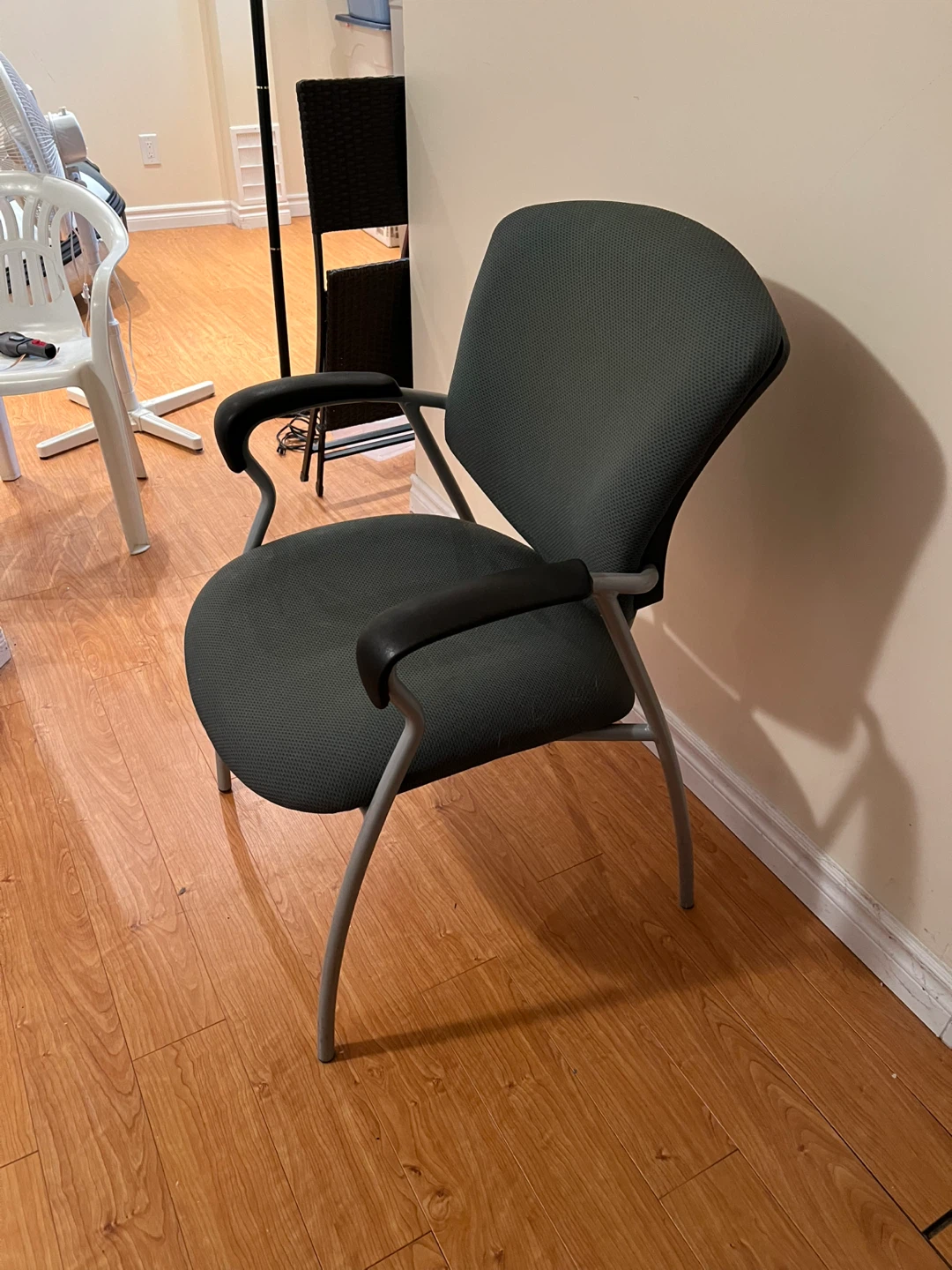 Green Office Guest Chair