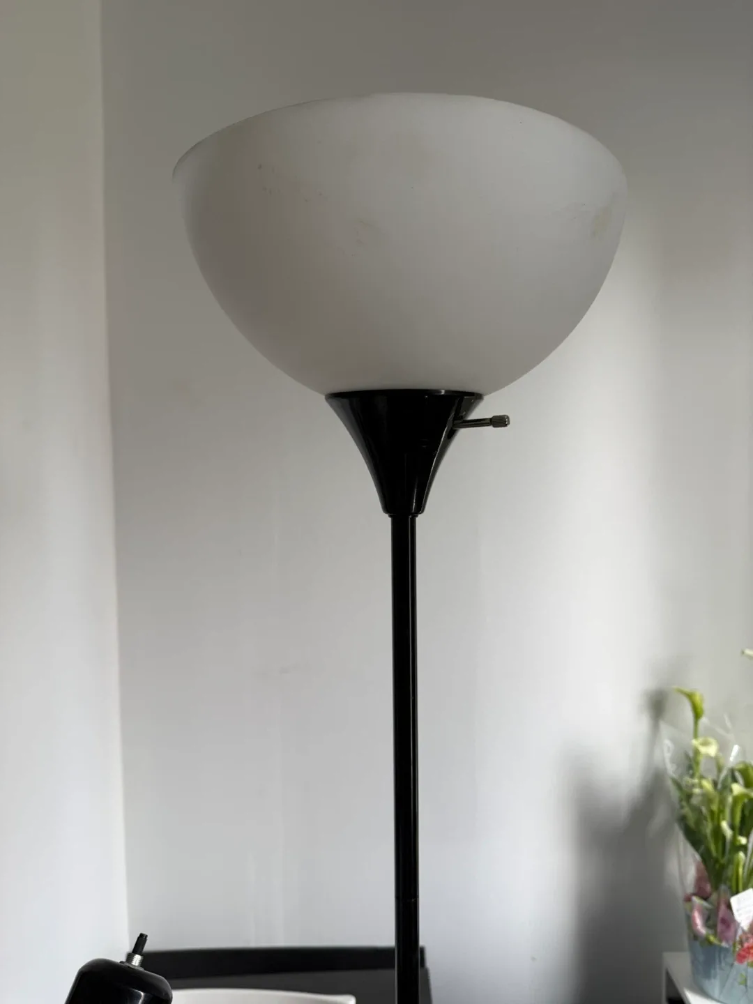 White Floor Lamp with Adjustable Reading Light - photo 3