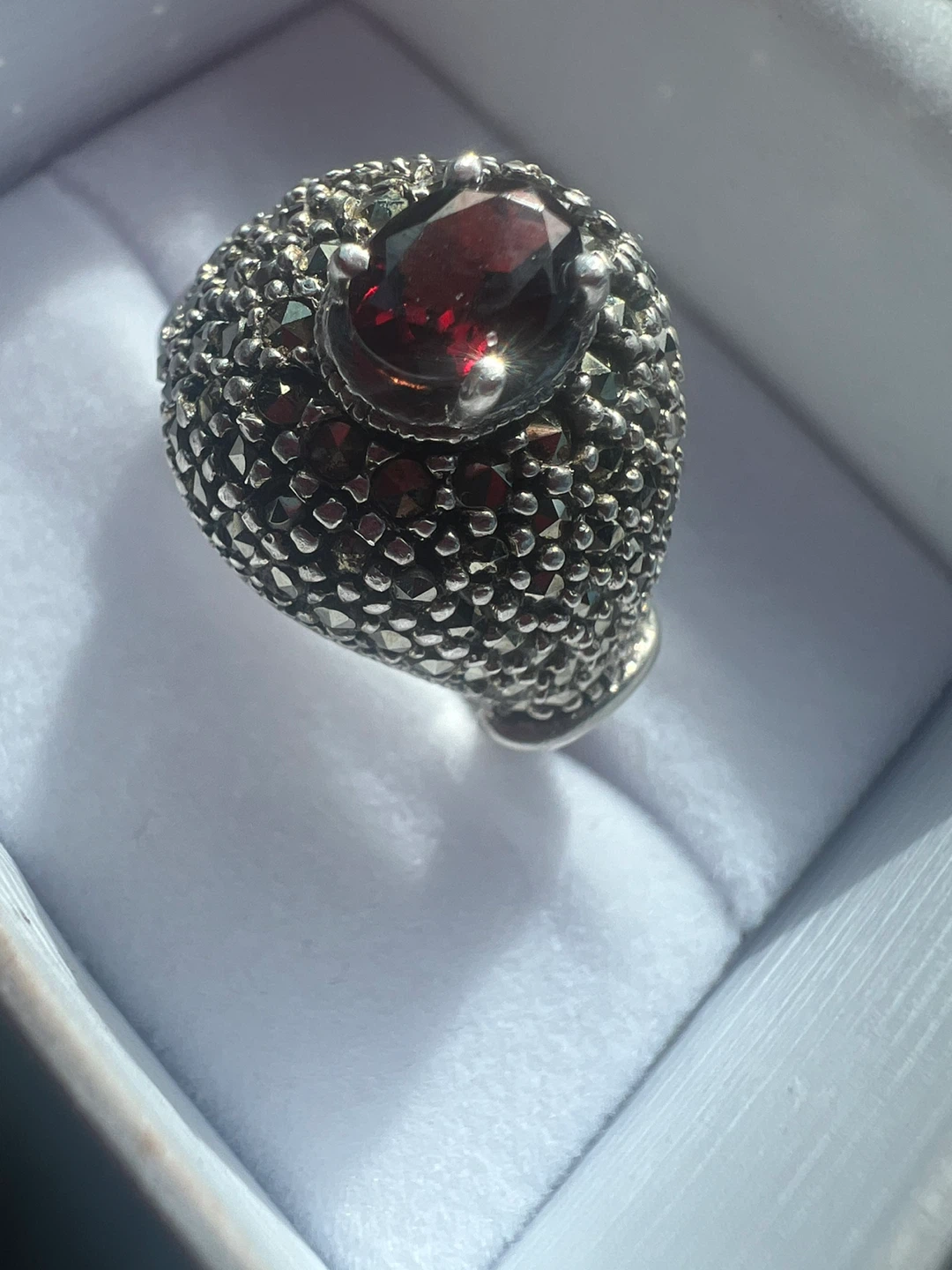 Sterling Silver Garnet and Marcasite Ring - photo 2