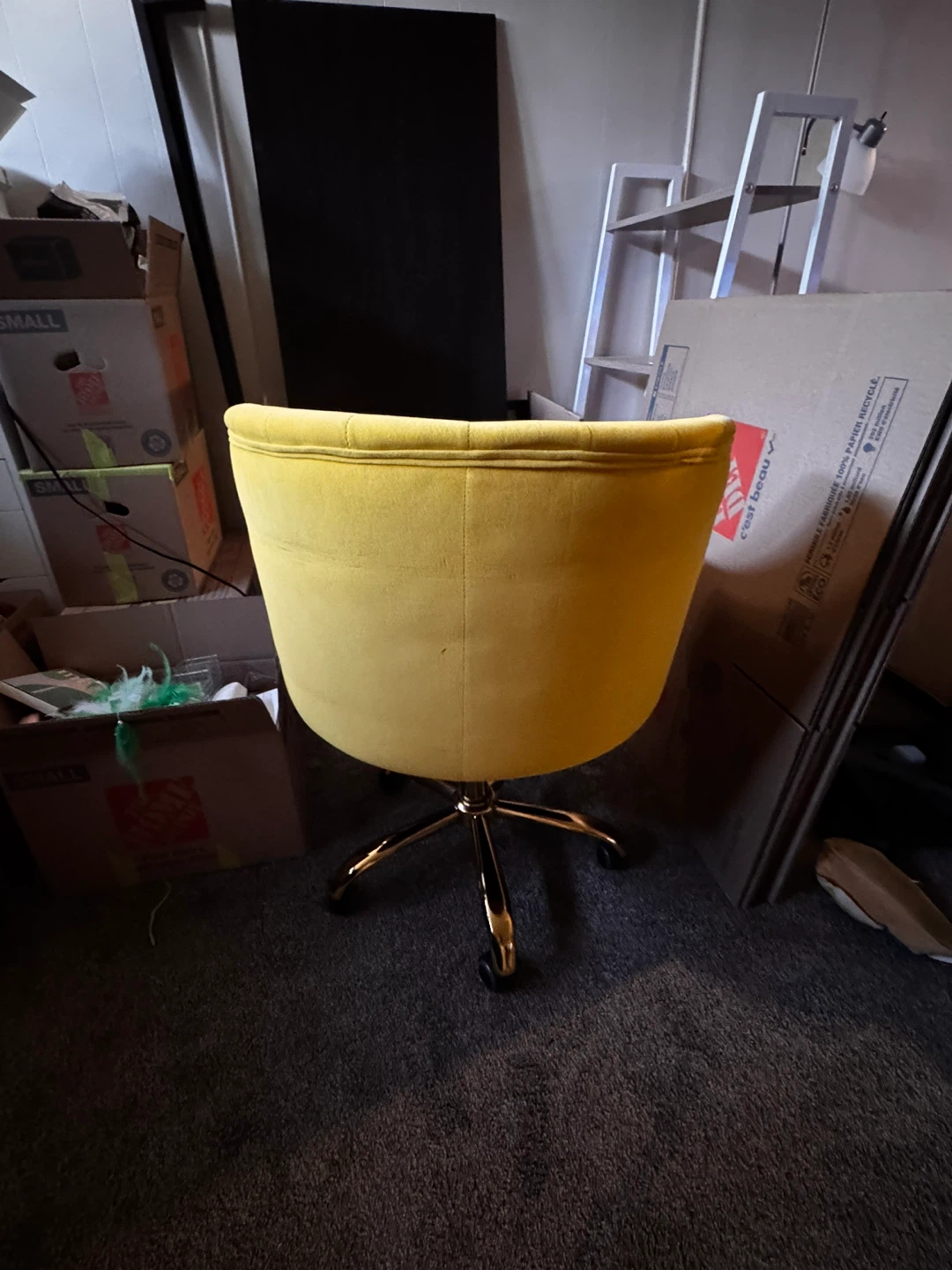 Yellow Velvet Tufted Task Chair - photo 4